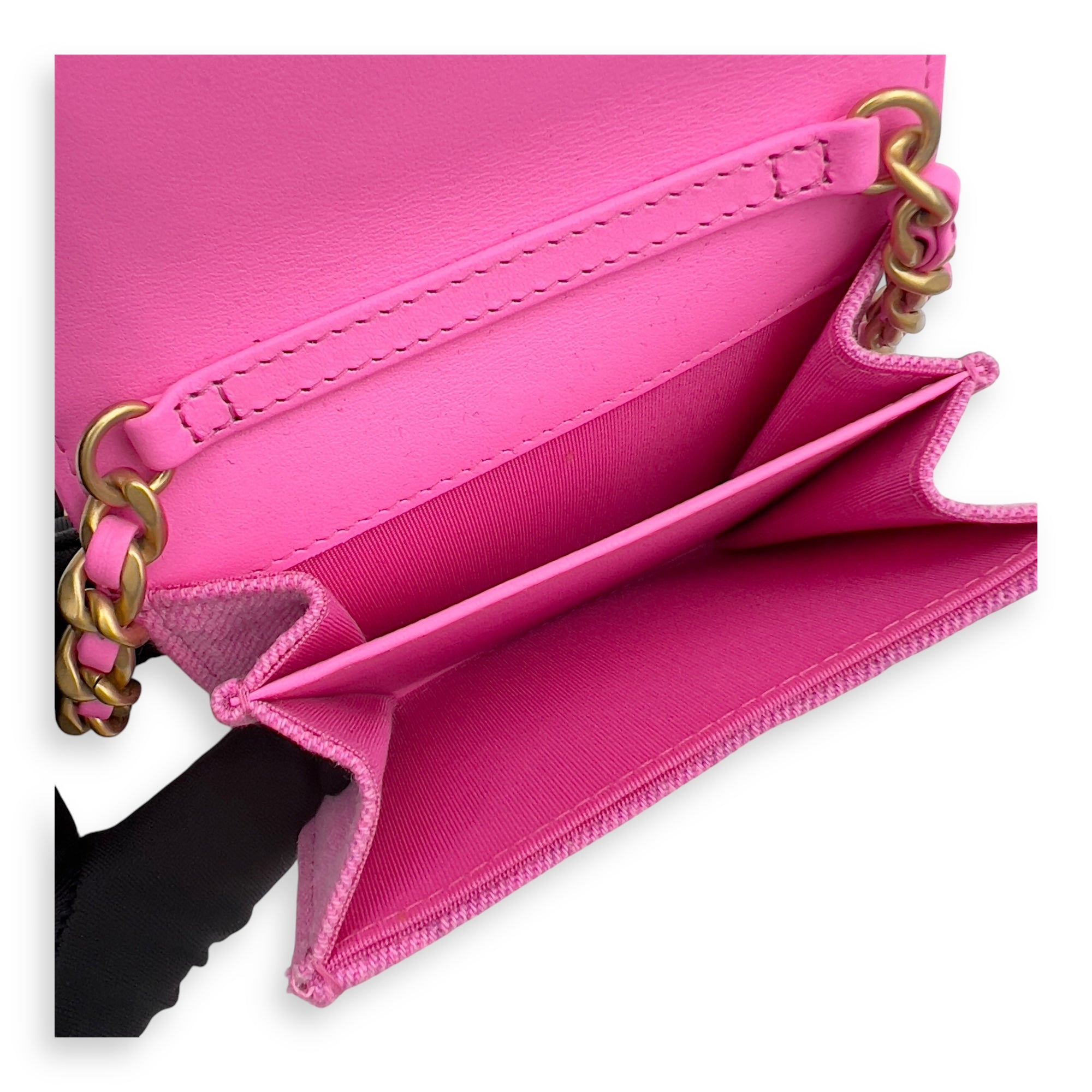 Chanel C19 Pink Wallet On Chain in Denim, Gold hardware_8