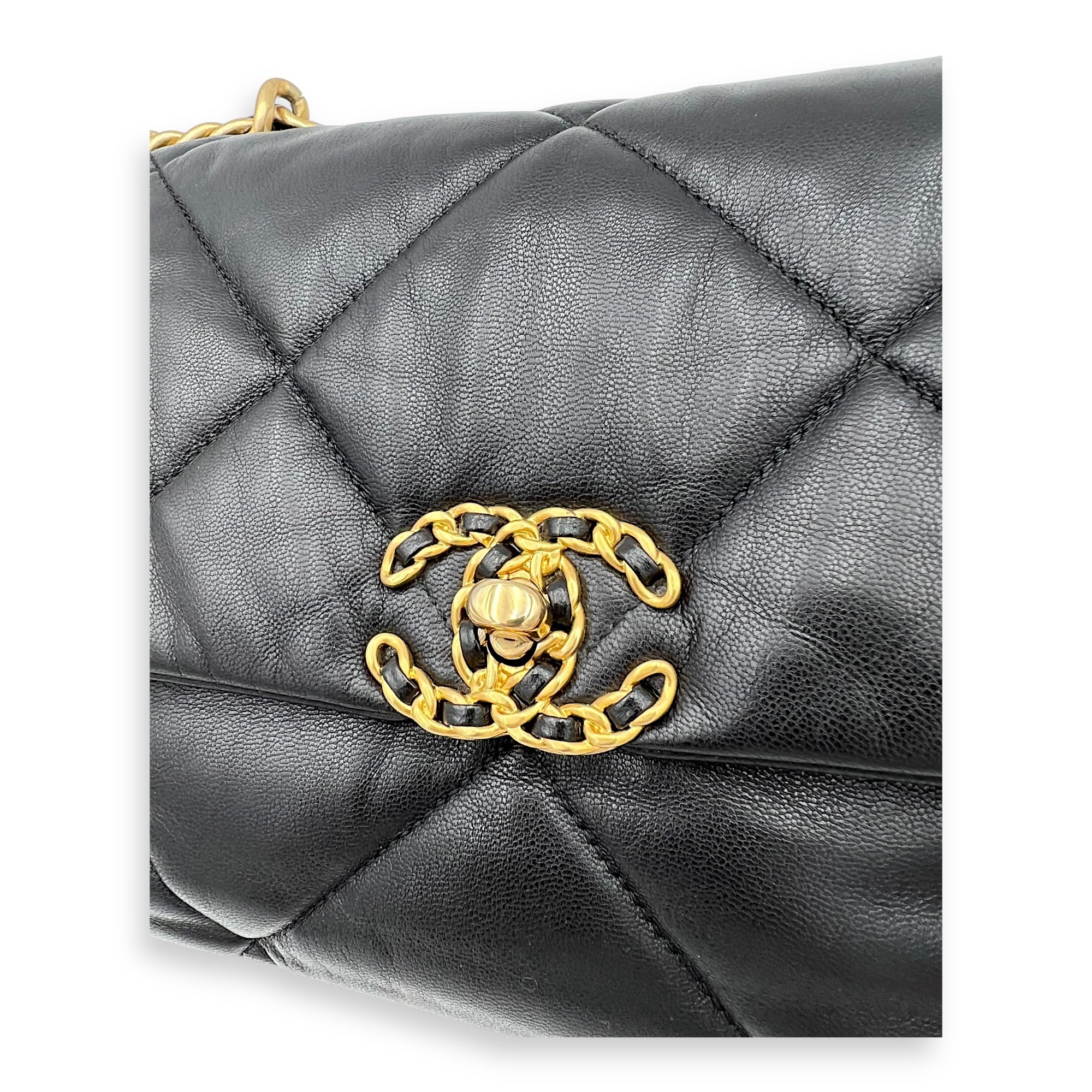 Chanel C19 Large Black Shoulder Bag in Lambskin, Mixed hardware_5