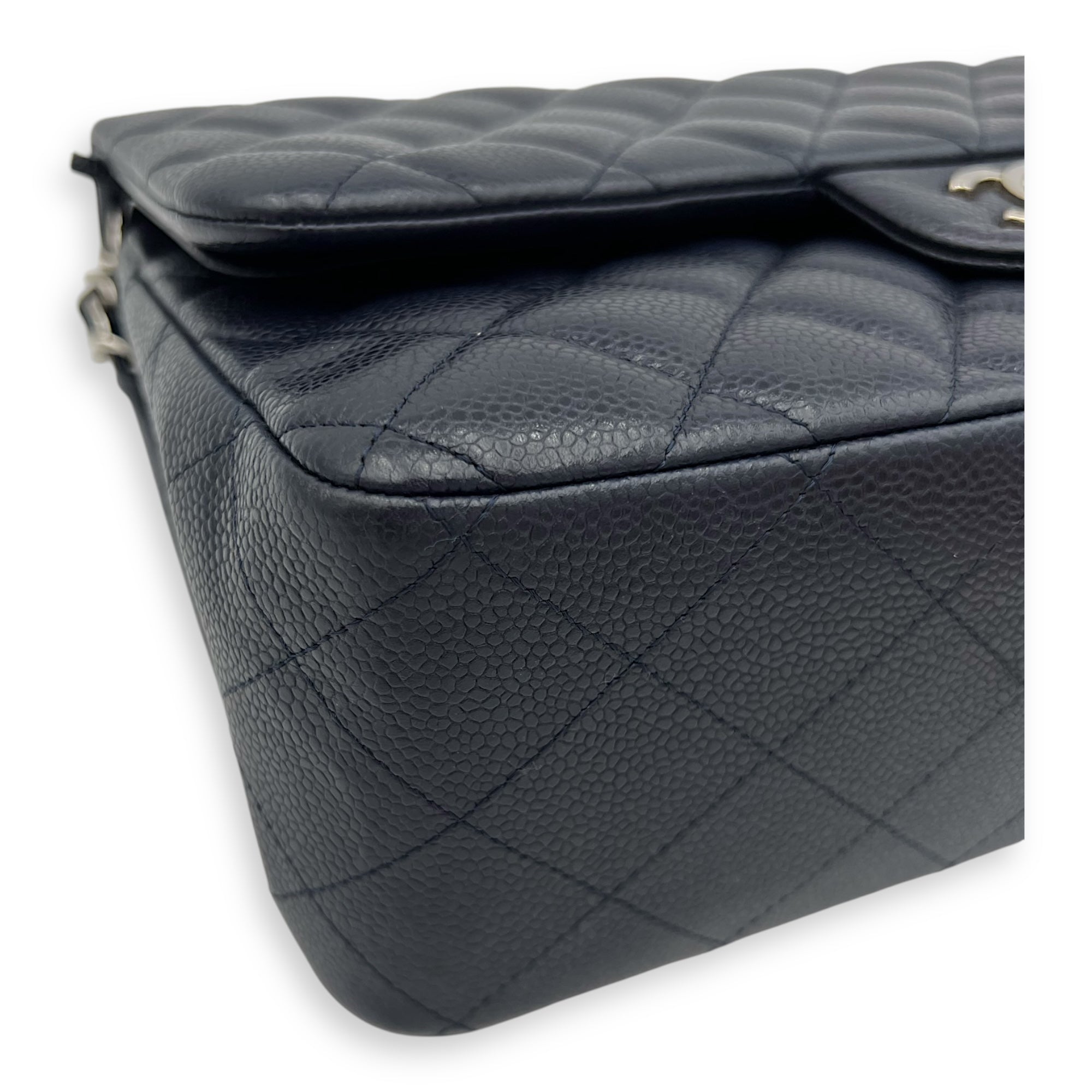 Chanel Classic Jumbo Blue Shoulder Bag in Caviar Leather, Silver hardware_6