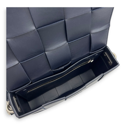 Bottega Veneta Cassette Blue Crossbody Bag in Calfskin, Silver hardware_6