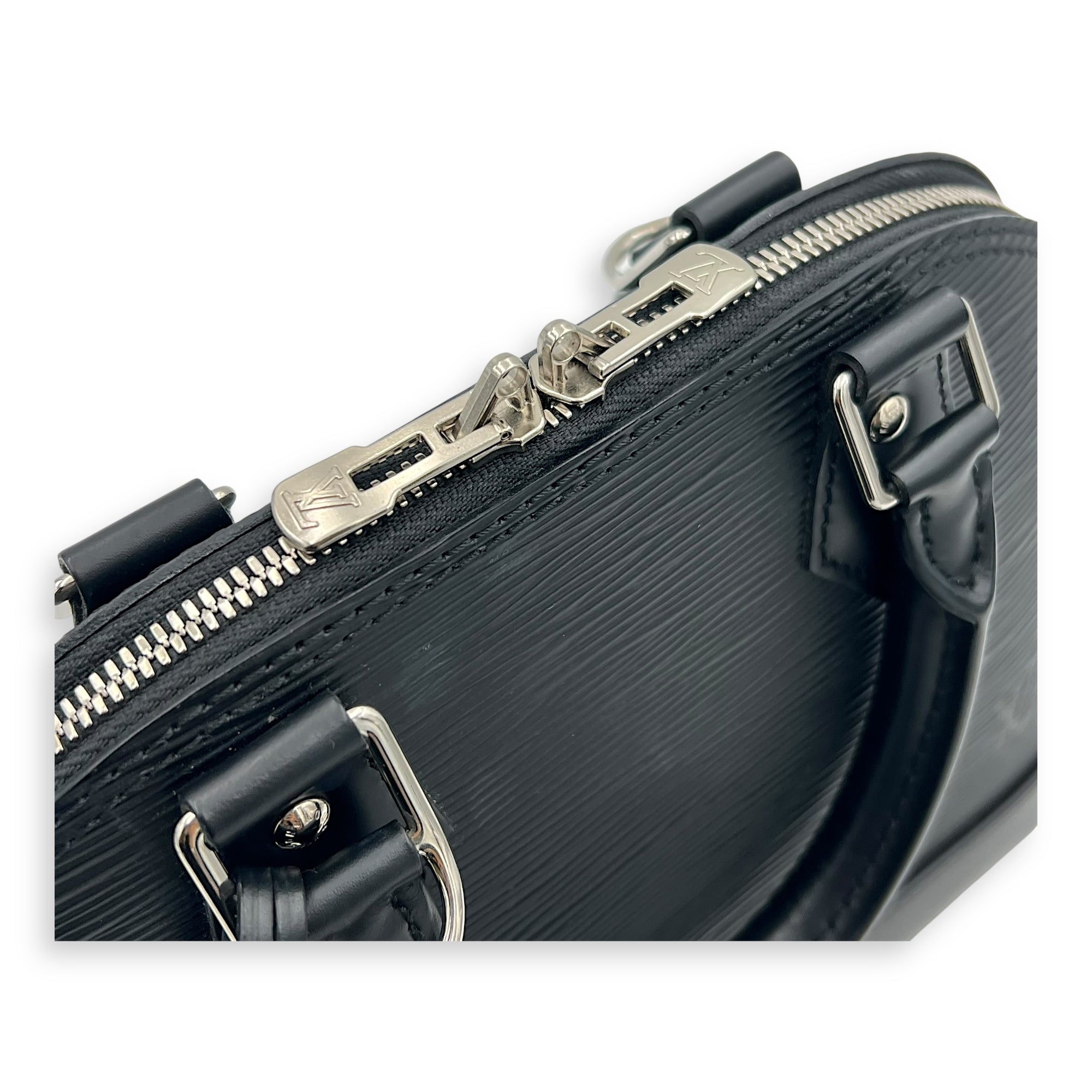Louis Vuitton Alma BB Black Top Handle Bag in Epi Leather, Silver hardware_6