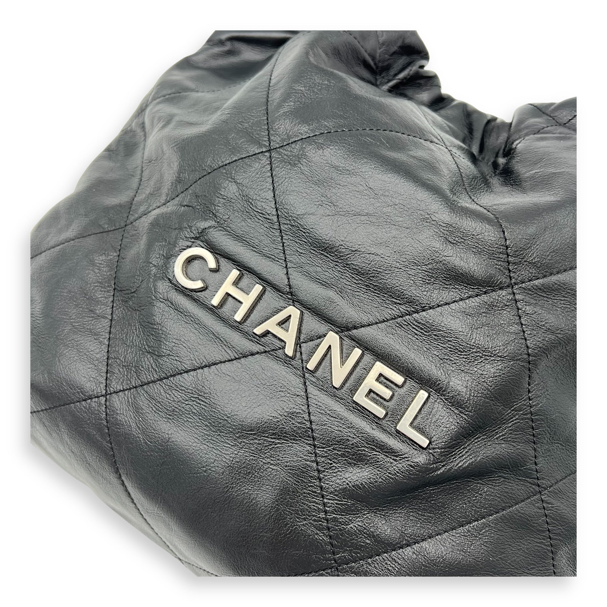 Chanel 22 Tote Shoulder Bag Small Black in Calfskin, Silver hardware_6