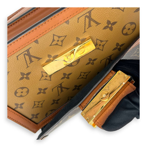 Louis Vuitton Dauphine MM Brown Shoulder Bag in Monogram Coated Canvas, Gold hardware_6