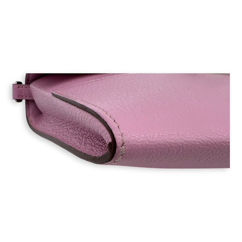 Hermès Cinhetic To Go Mauve Sylvestre Shoulder Bag in Epsom, Palladium hardware_4