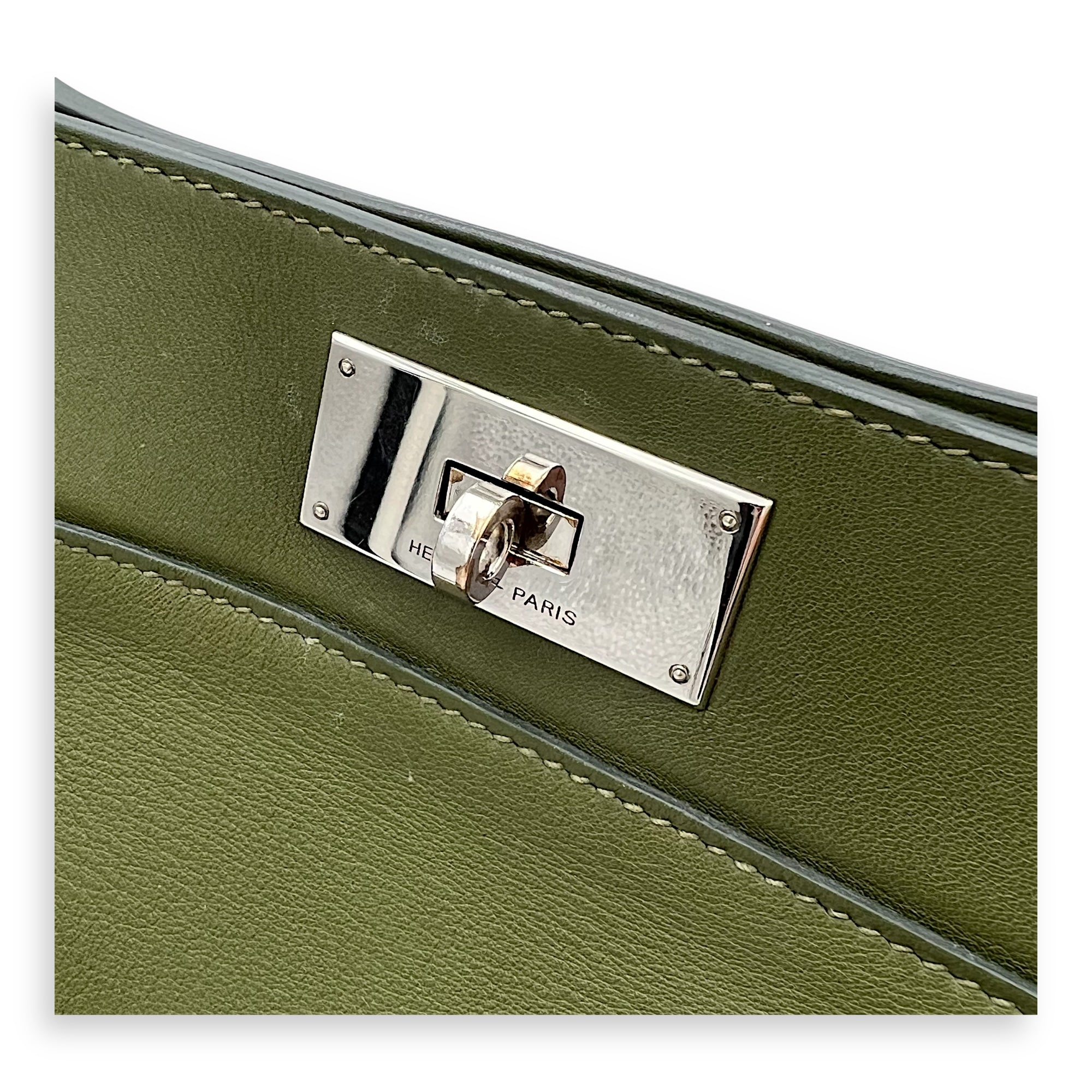 Hermès Toolbox 26 Vert Anglais Top Handle Bag in Swift, Palladium hardware_6