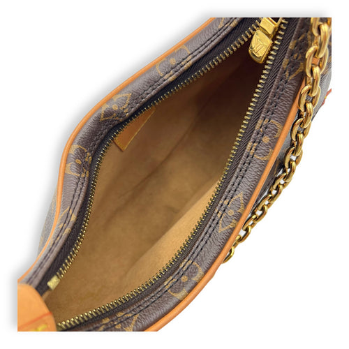 Louis Vuitton Looping Shoulder Bag Brown in Monogram Coated Canvas, Gold hardware_4