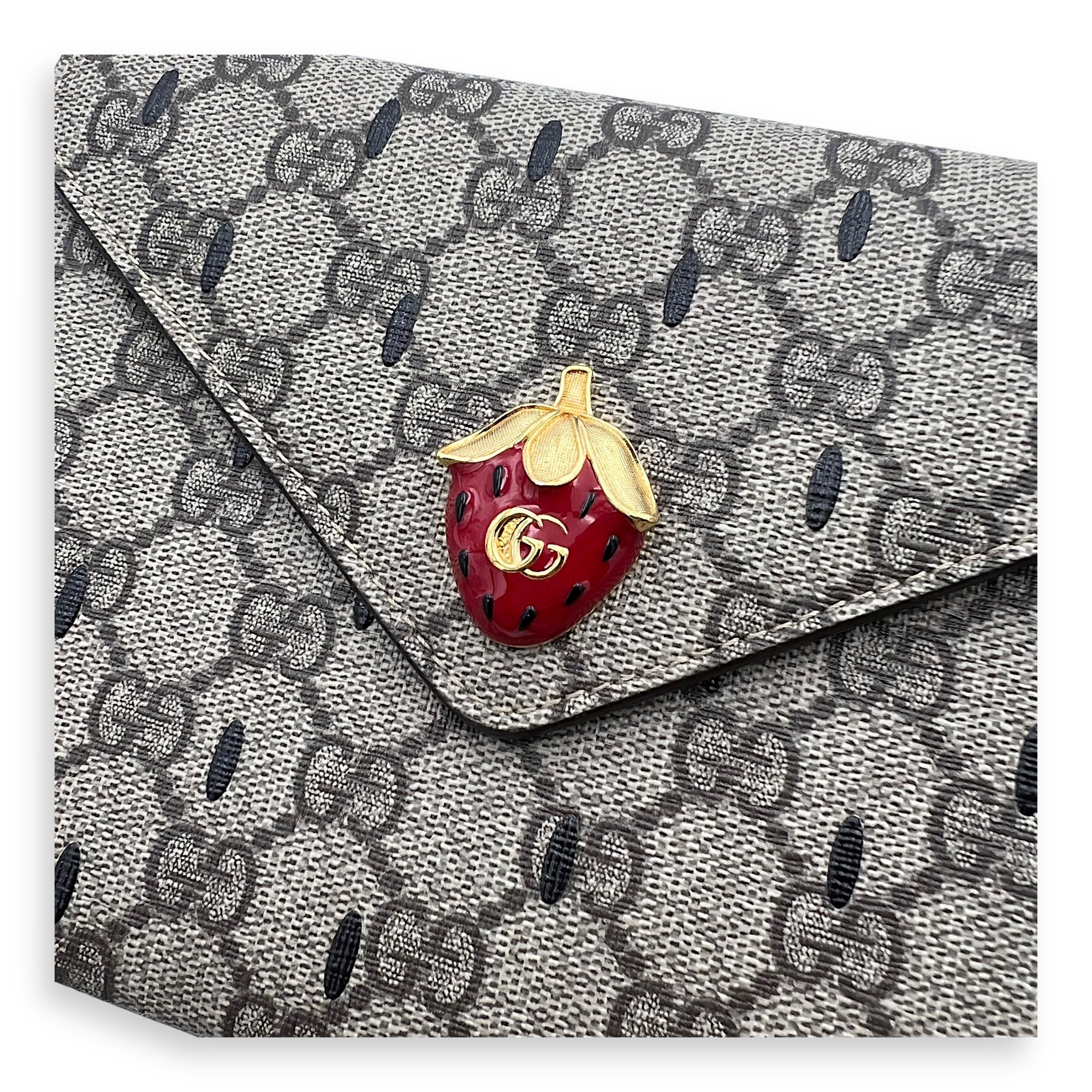 Gucci GG Clutch Brown in Coated Canvas, Gold hardware_6