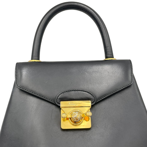 Las mejores S Black Top Handle Bag in Calfskin, Gold hardware