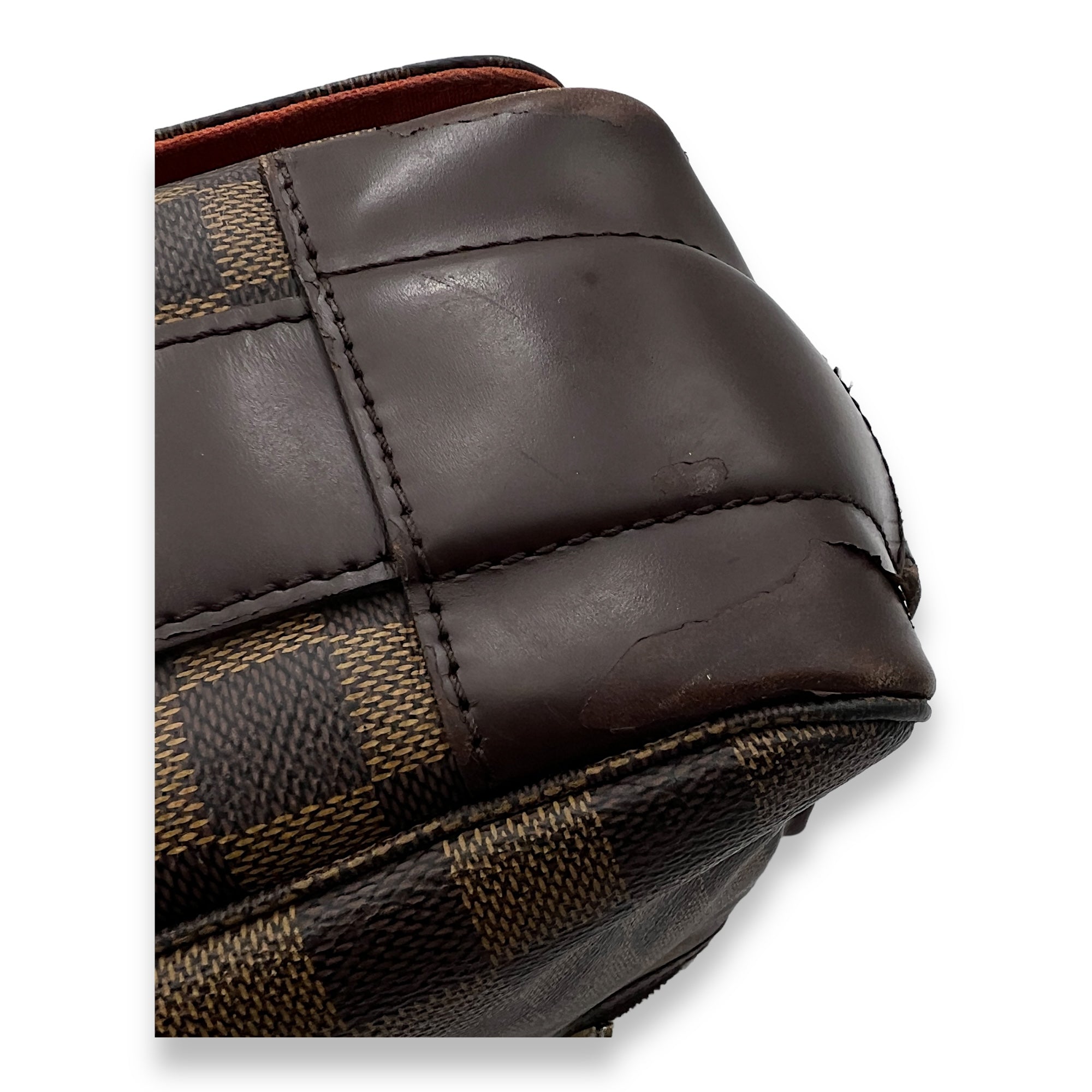 Bastille Messenger Bag Damier Ebene in Coated Canvas, Gold hardware