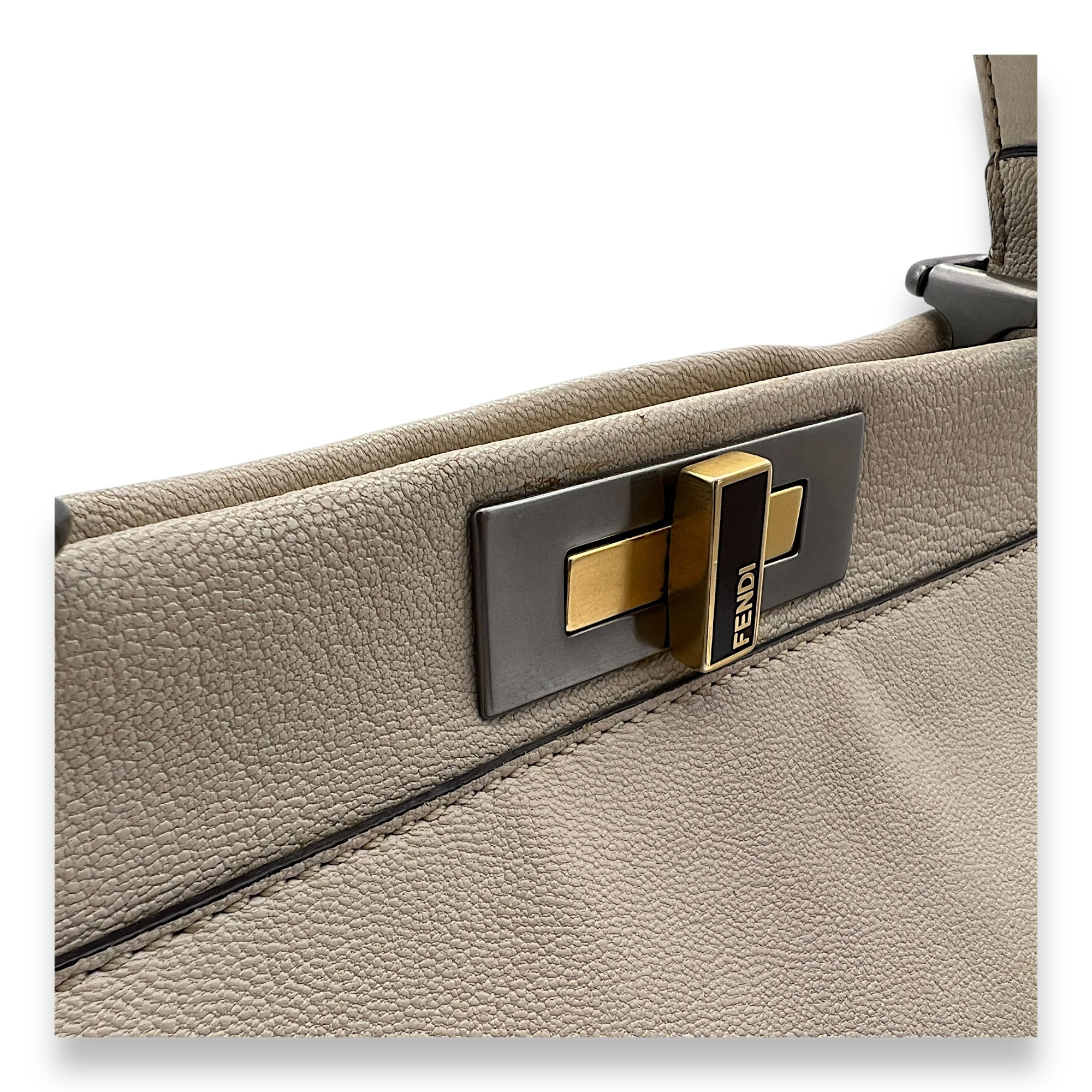 Peekaboo Medium Top handle bag in Calfskin, Silver Hardware