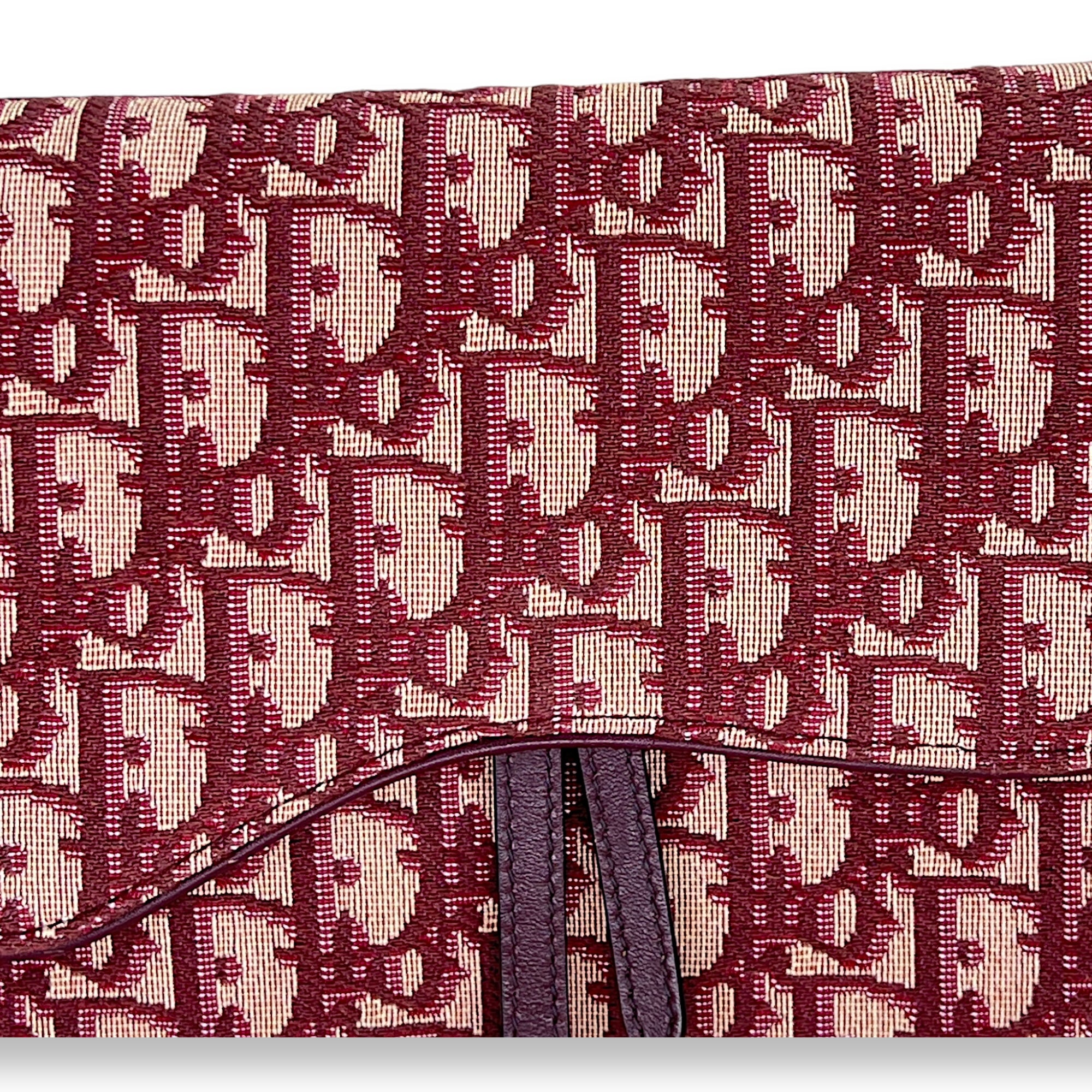 OBLIQUE SADDLE Red Wallet On Chain in Jacquard, Gold hardware