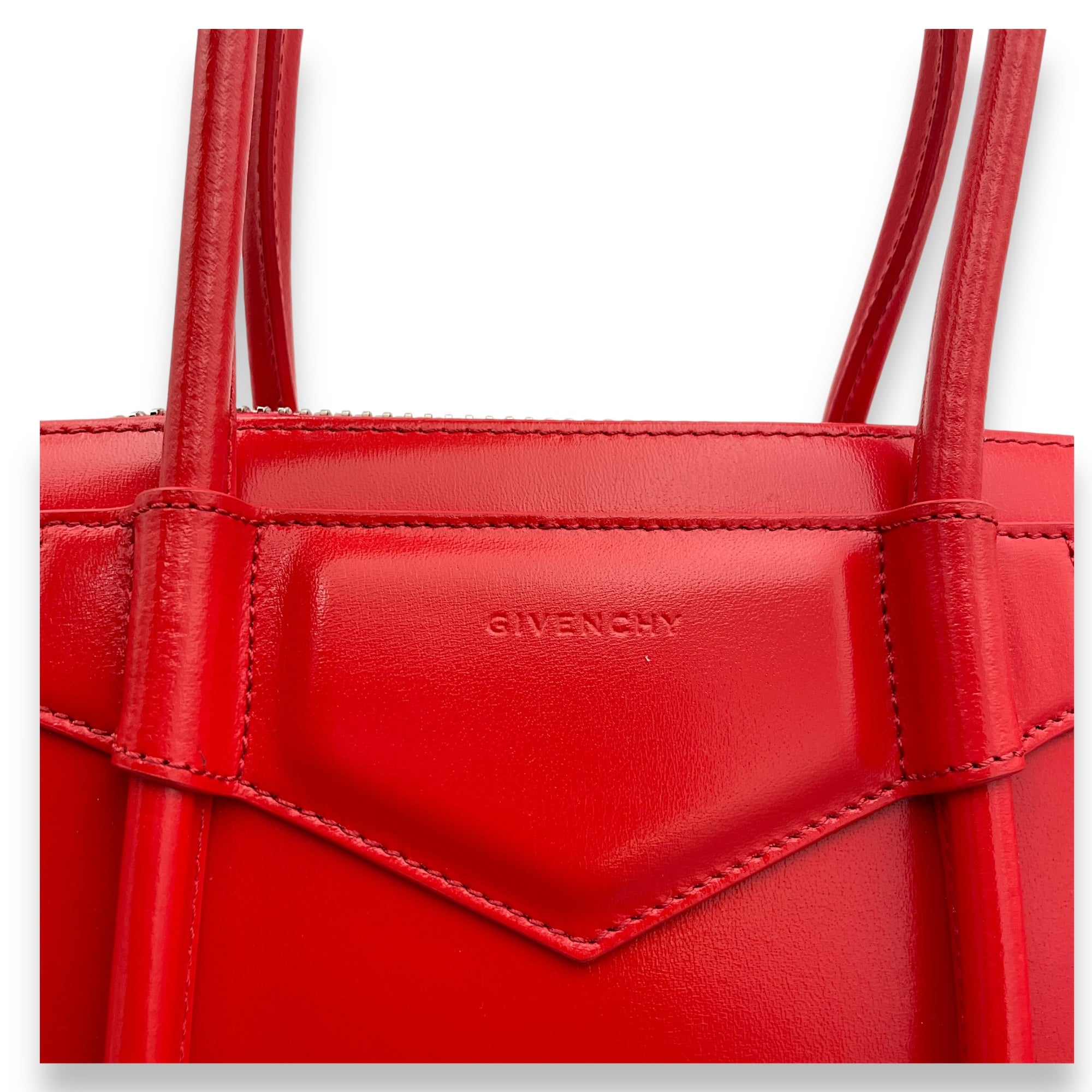 Lock Antigona Small Red Top Handle Bag in Calfskin, Silver hardware