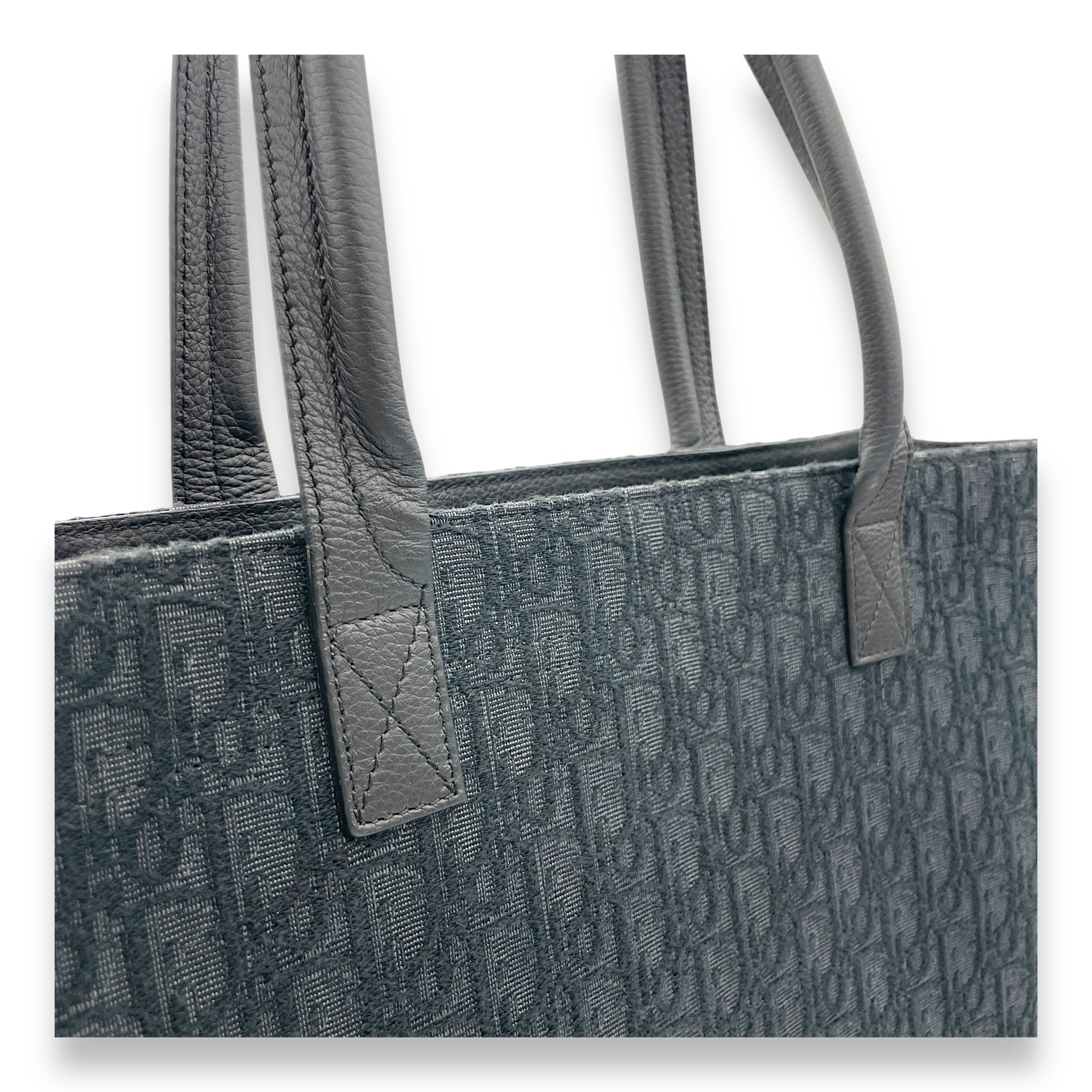 Safari  Tote Bag Black in Jacquard, Silver