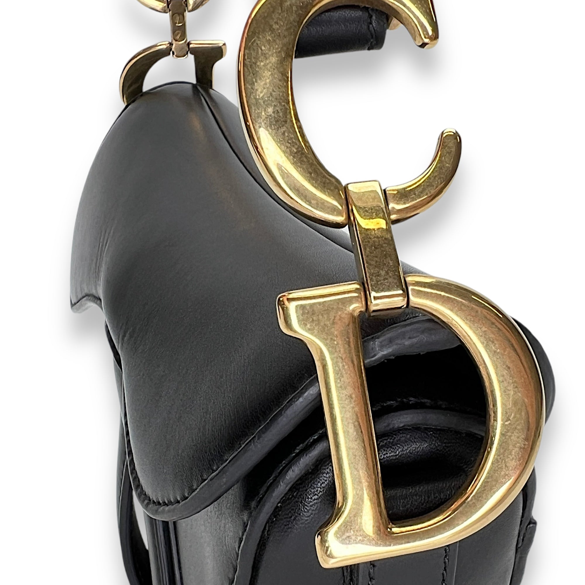 Saddle Mini Shoulder bag in Calfskin, Gold Hardware