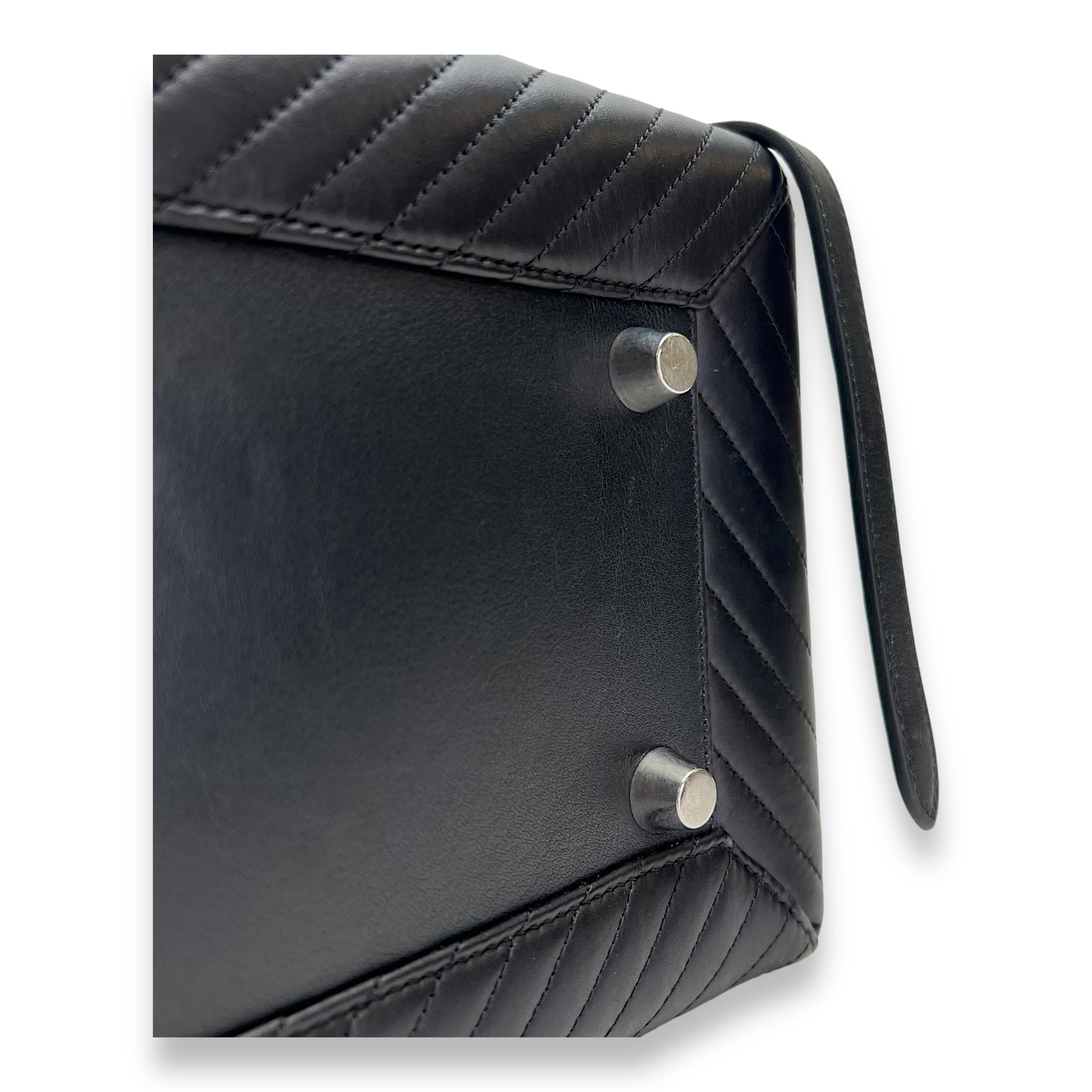 Belt Top Handle Top handle bag in Calfskin, Silver Hardware