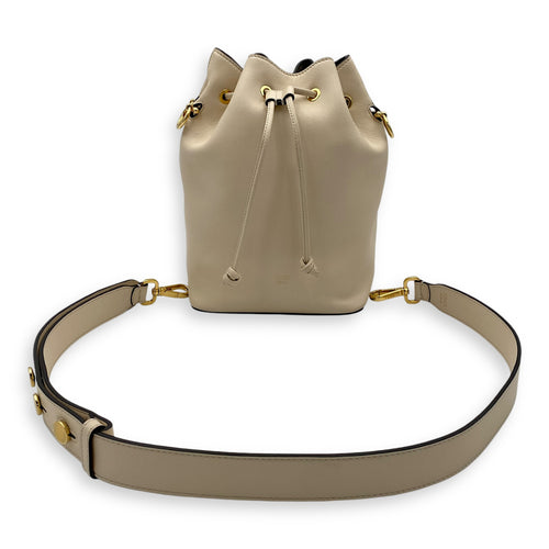 Mon Tresor NA Bucket Bag White in Calfskin, Gold