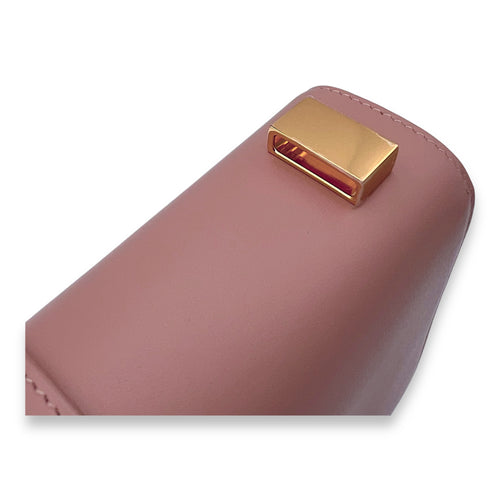 30 Montaigne Medium Pink Shoulder Bag in Calfskin, Gold hardware