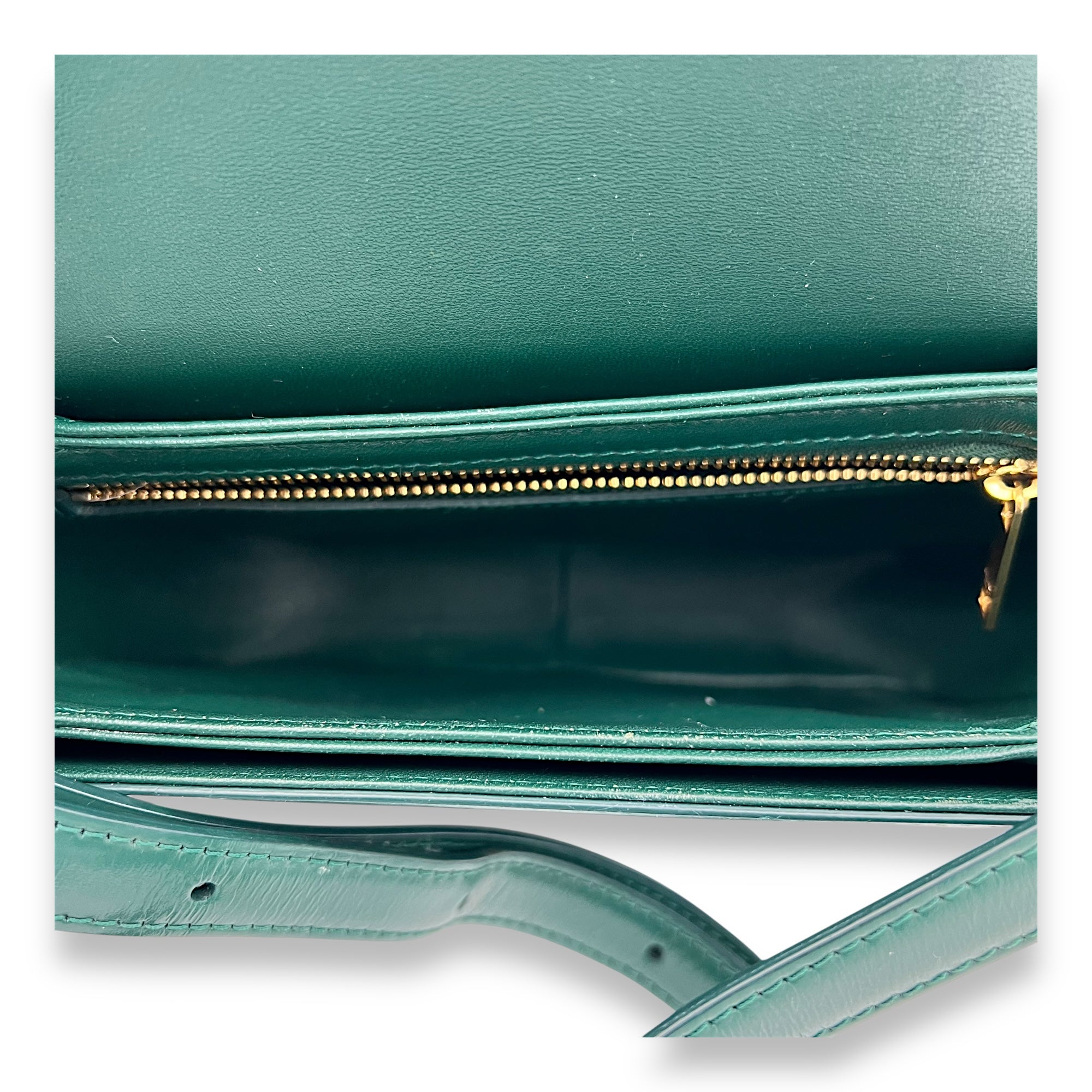 Celine Triomphe Shoulder Bag Green in Calfskin, Gold hardware_6