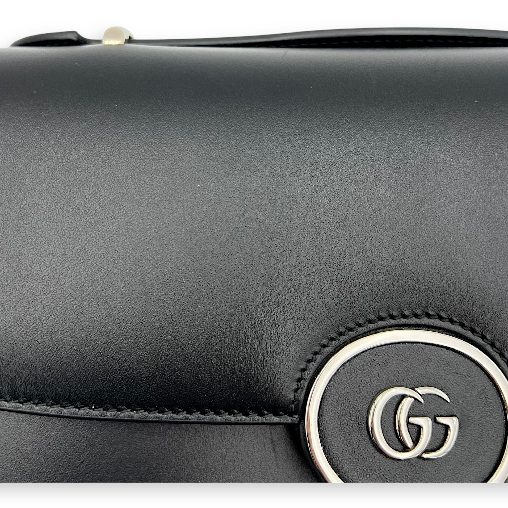 Gucci Petite GG Small Black Crossbody Bag in Calfskin, Silver hardware_7