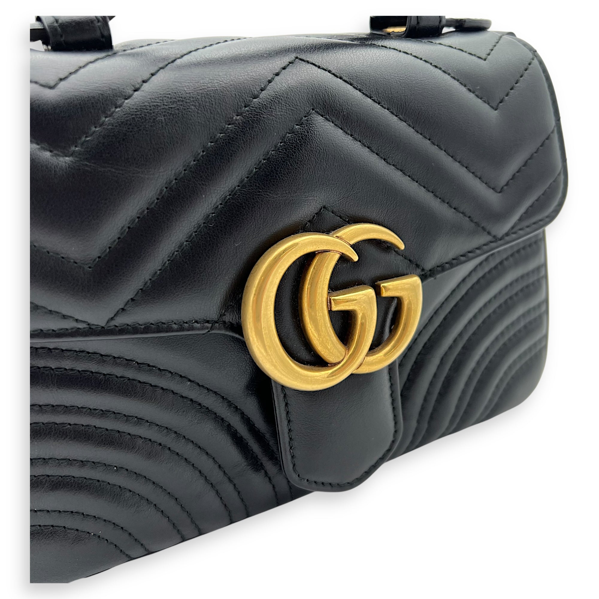 Gucci GG Marmont Mini Black Top Handle Bag in Calfskin, Gold hardware_7