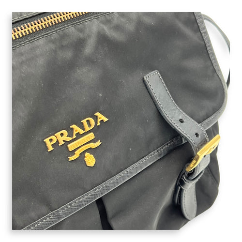 Prada Logo Messenger Black in Nylon, Gold hardware_7