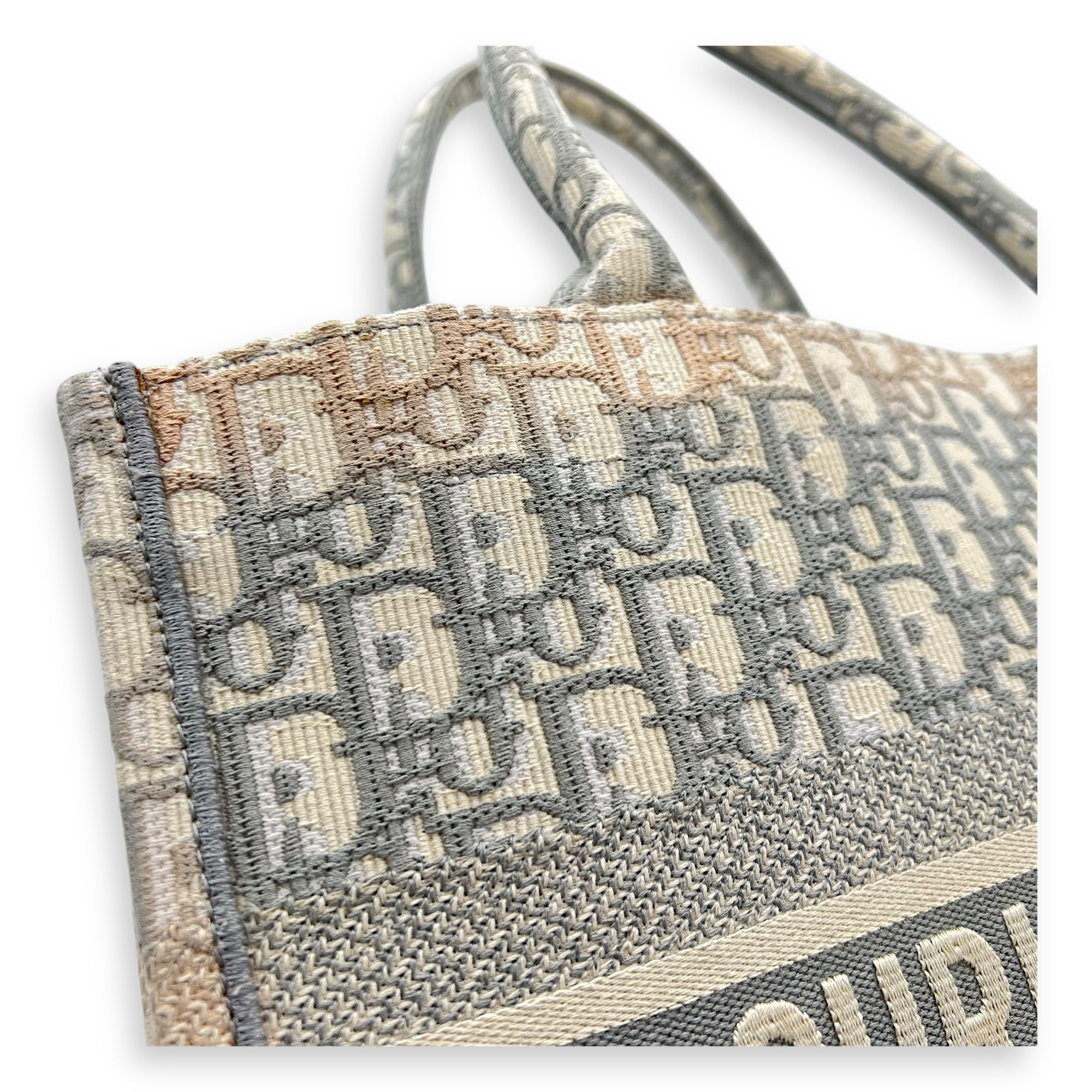 Christian Dior Book Tote Medium Grey Top Handle Bag in Jacquard_7