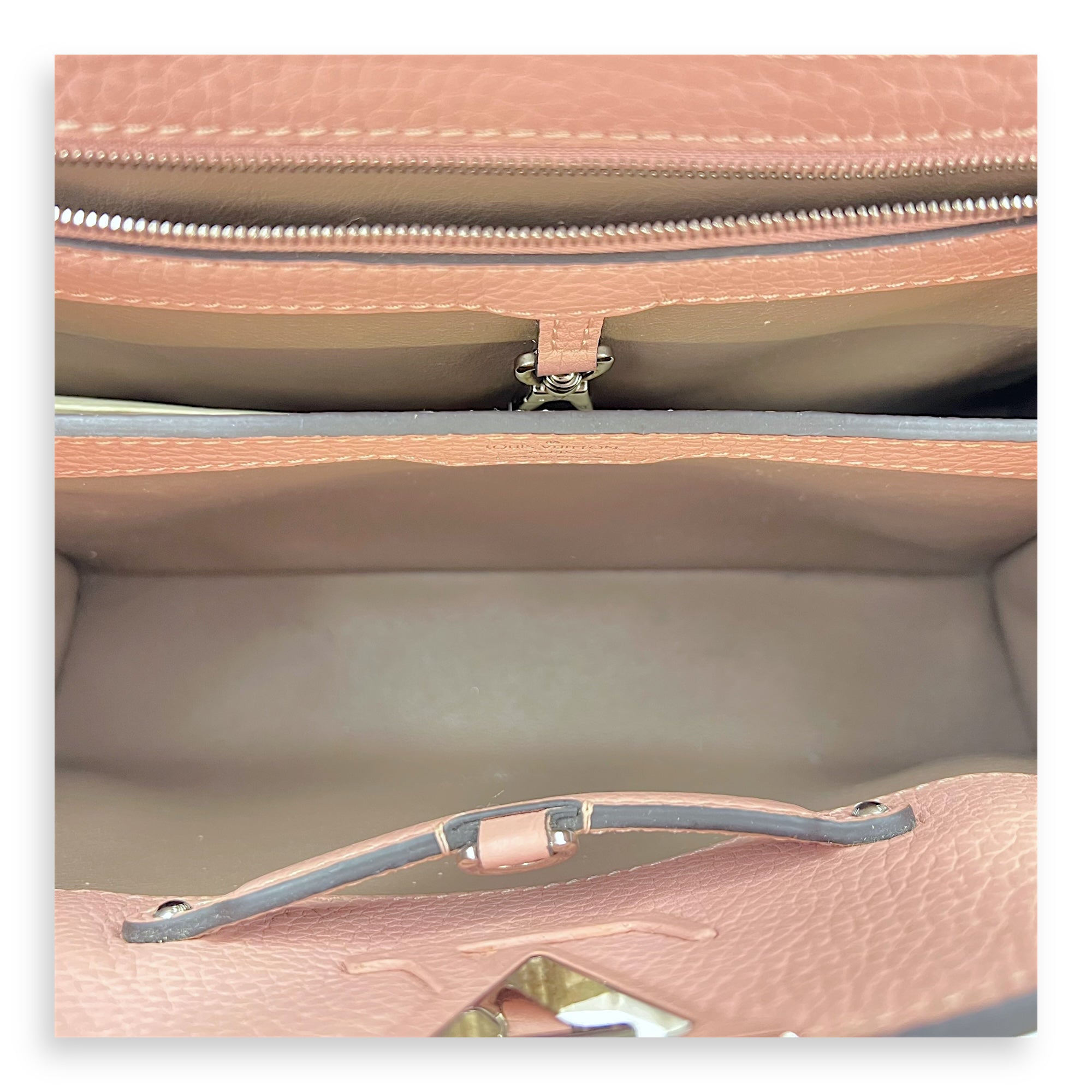 Louis Vuitton Capucines PM Pink Top Handle Bag in Taurillon Leather, Silver hardware_6