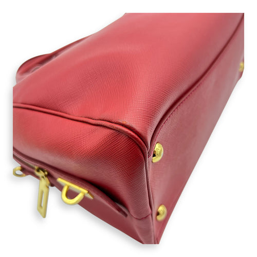 Prada Logo Top Handle Bag Red in Saffiano Leather, Gold hardware_7