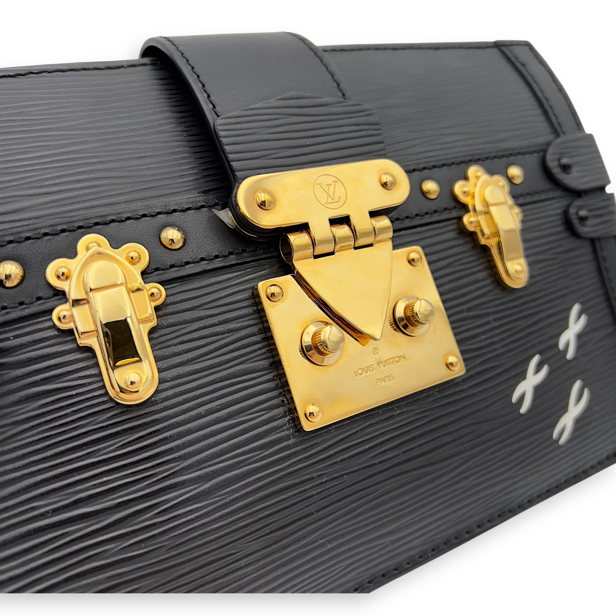 Louis Vuitton Trunk Black Clutch in Epi Leather, Gold hardware_7