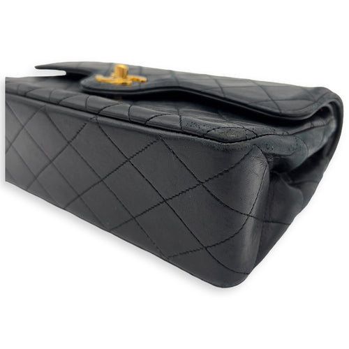 Chanel CC Flap Classic Vintage Shoulder Bag Black in Lambskin, Gold hardware_3