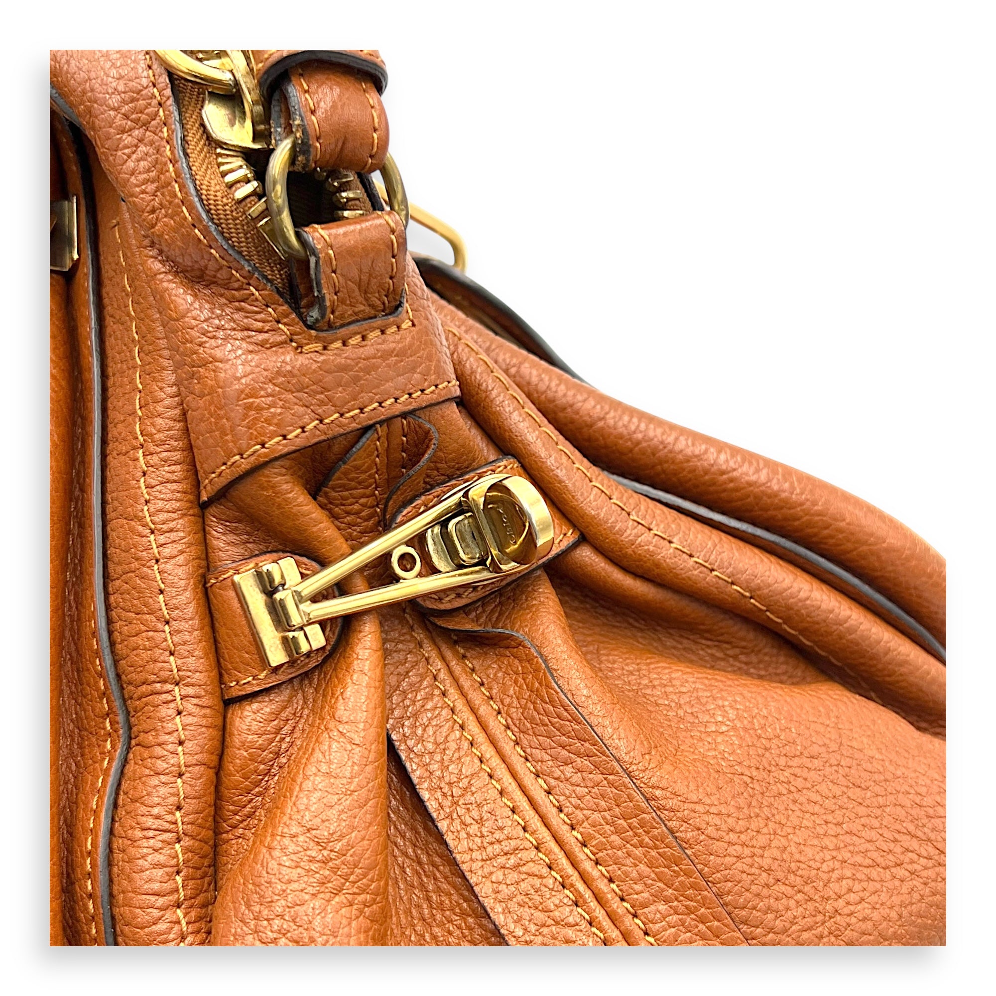 Chloé Paraty Shoulder Bag Brown in Calfskin, Gold hardware_7
