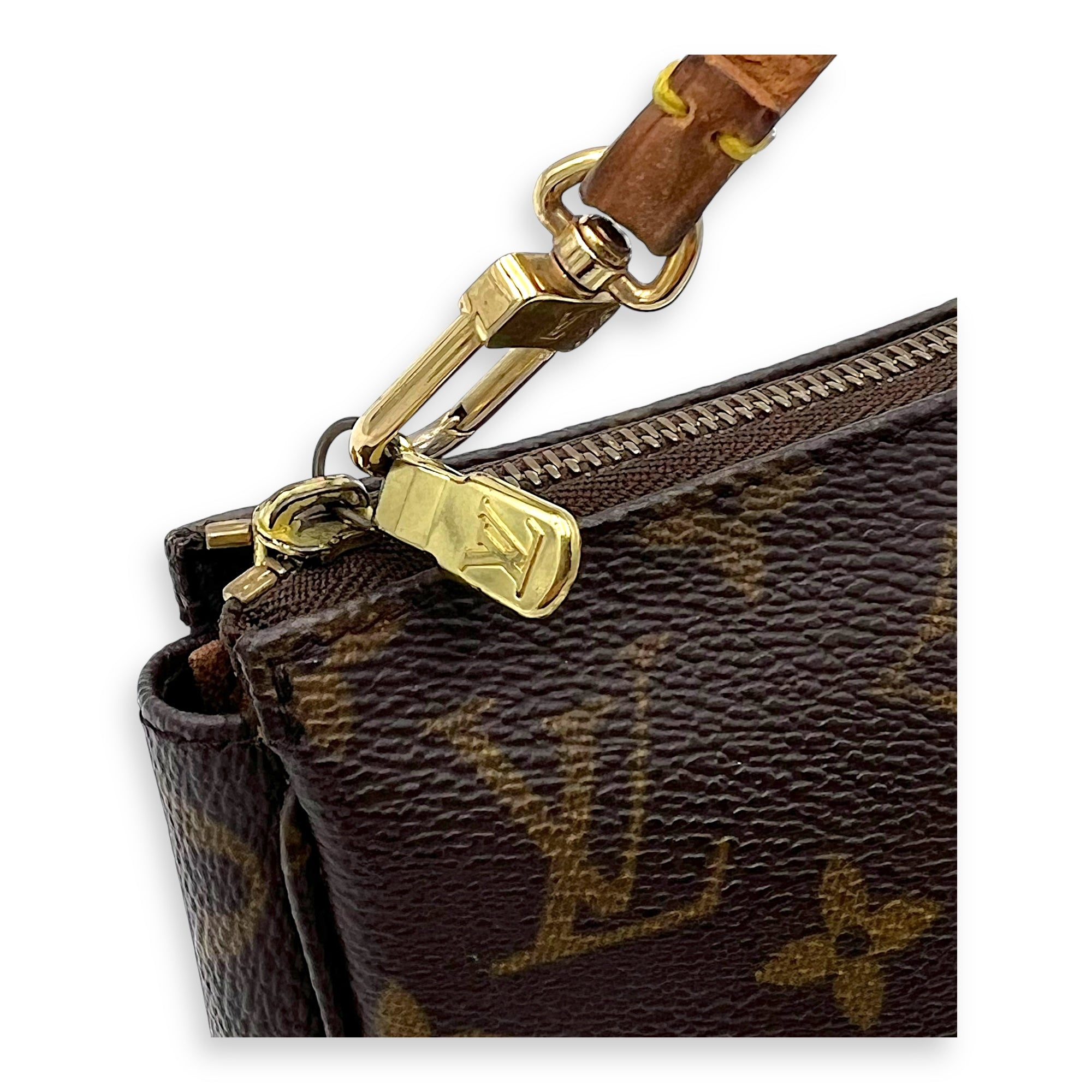 Louis Vuitton Pochette Accessoires Shoulder Bag Brown in Monogram Coated Canvas, Gold hardware_7