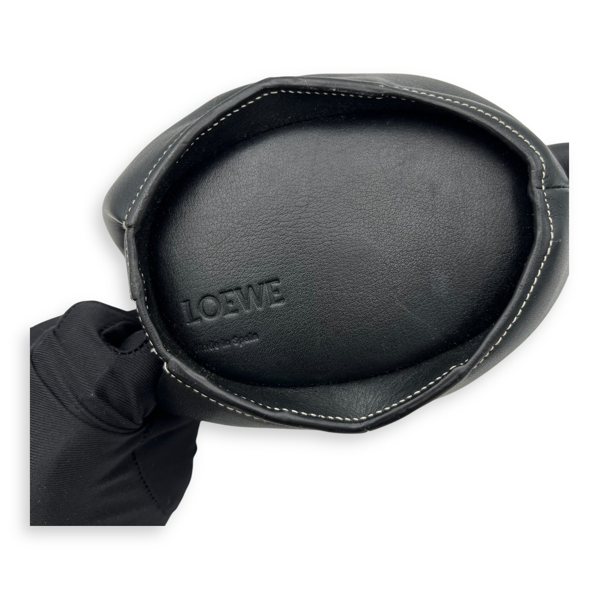 Loewe Elephant Crossbody Bag Black in Calfskin, Silver hardware_7