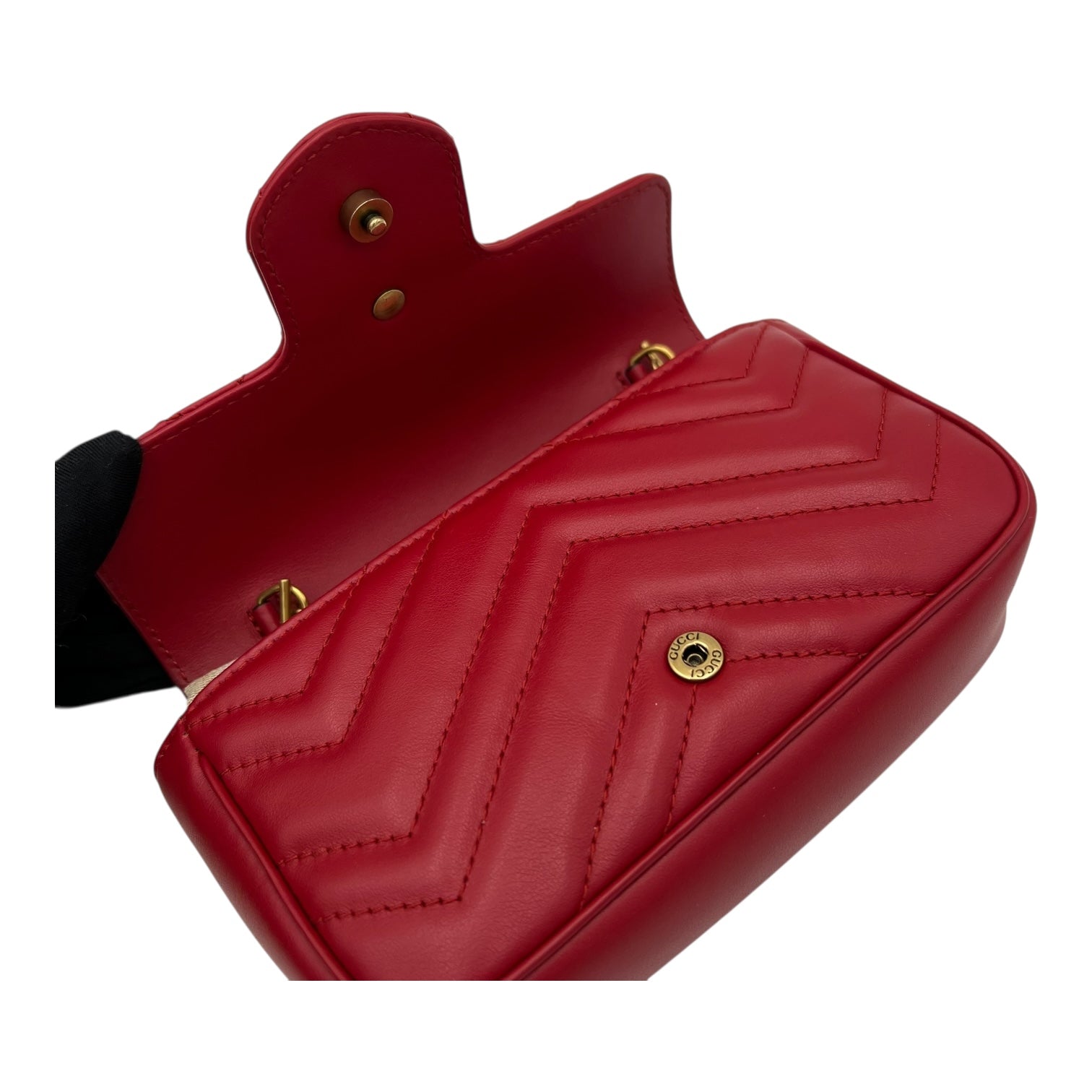 Gucci GG Marmont Crossbody Bag Super Mini Red in Calfskin, Gold hardware_7