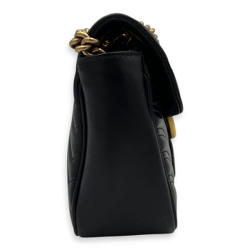 Gucci GG Marmont Shoulder Bag Black in Calfskin, Gold hardware_3