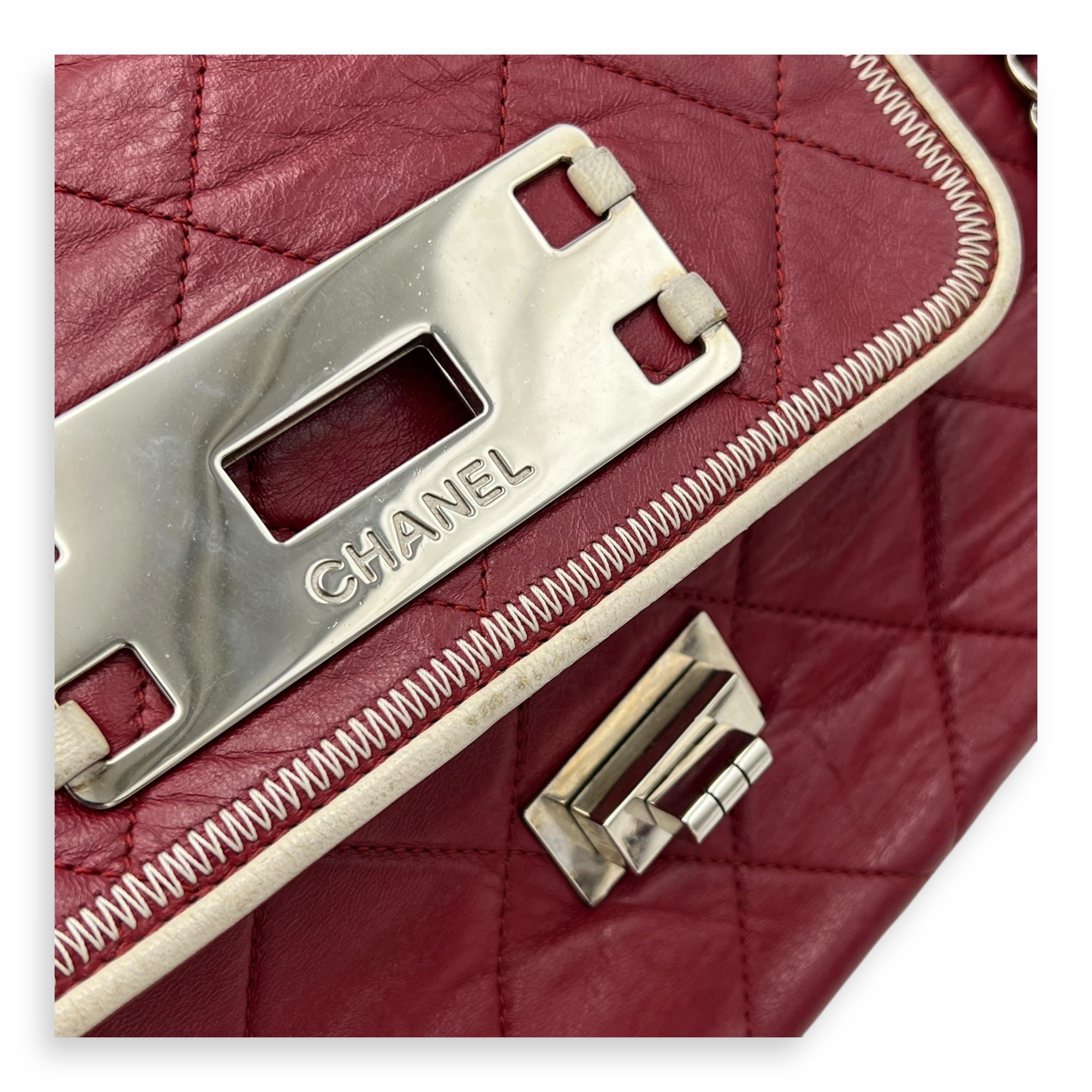 Chanel Vintage Shoulder Bag Red in Calfskin, Silver hardware_7