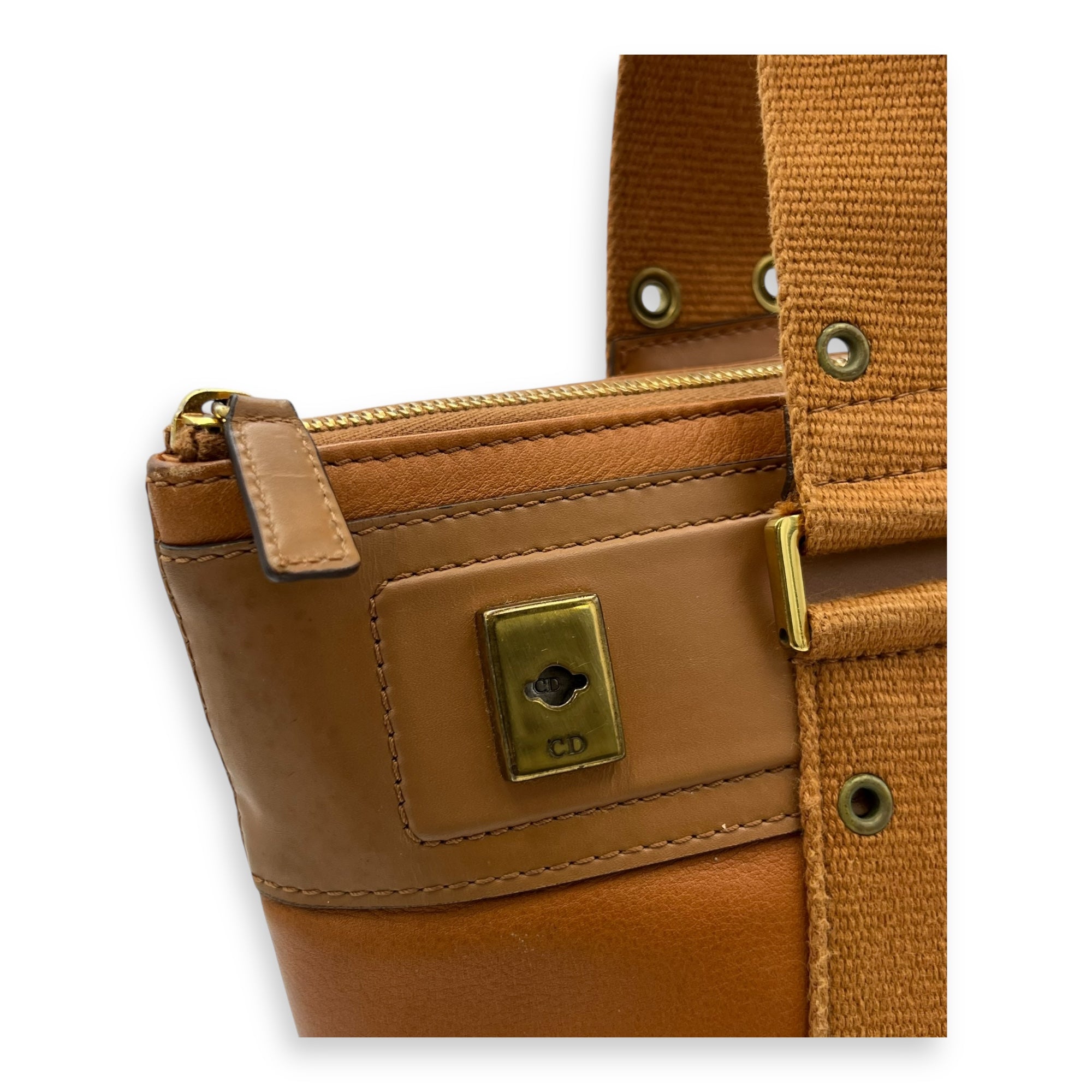 Christian Dior Vintage Card Holder Brown in Calfskin, Gold hardware_7