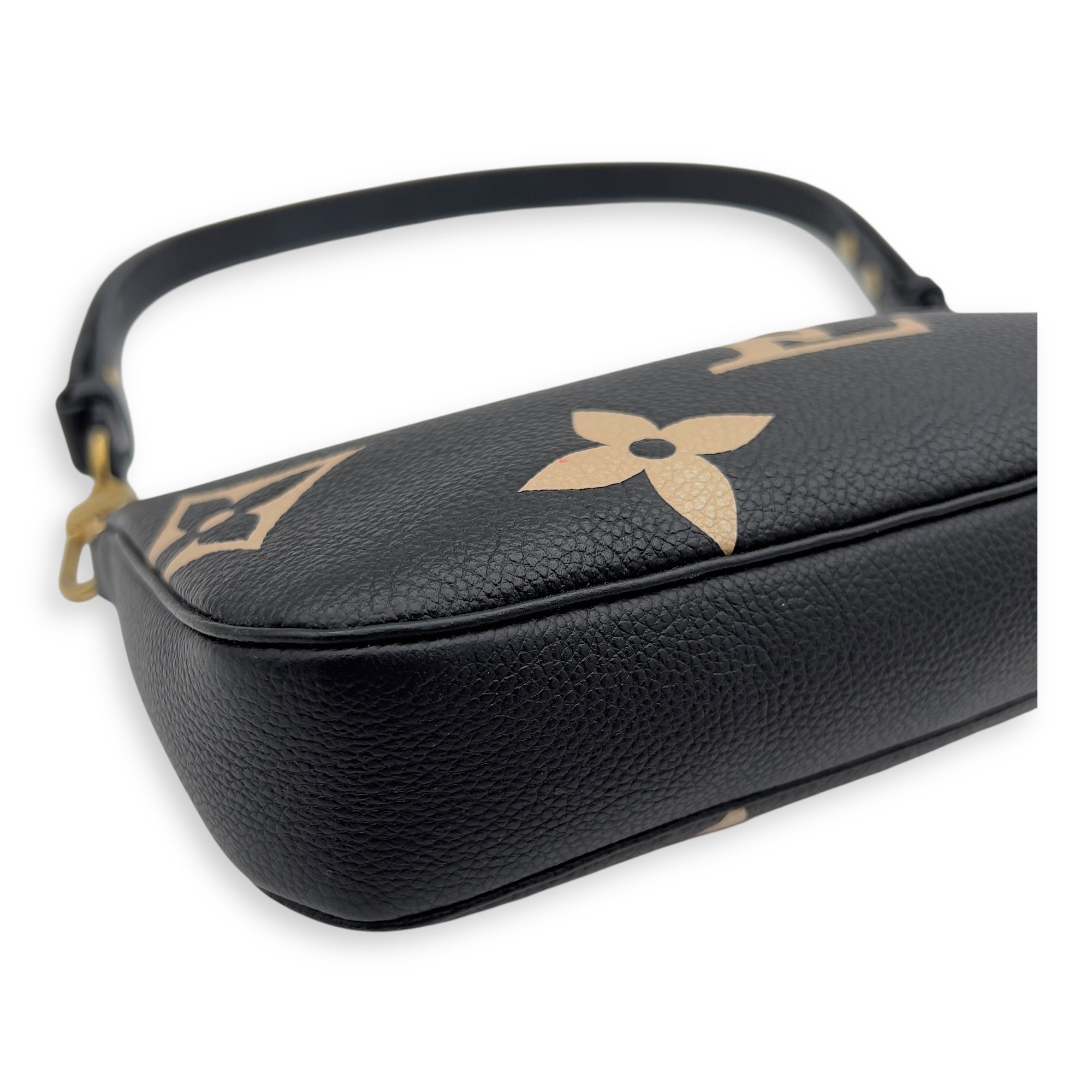Louis Vuitton Multi-Pochette Accessoires Crossbody Bag Blue in Empreinte Leather, Gold hardware_5