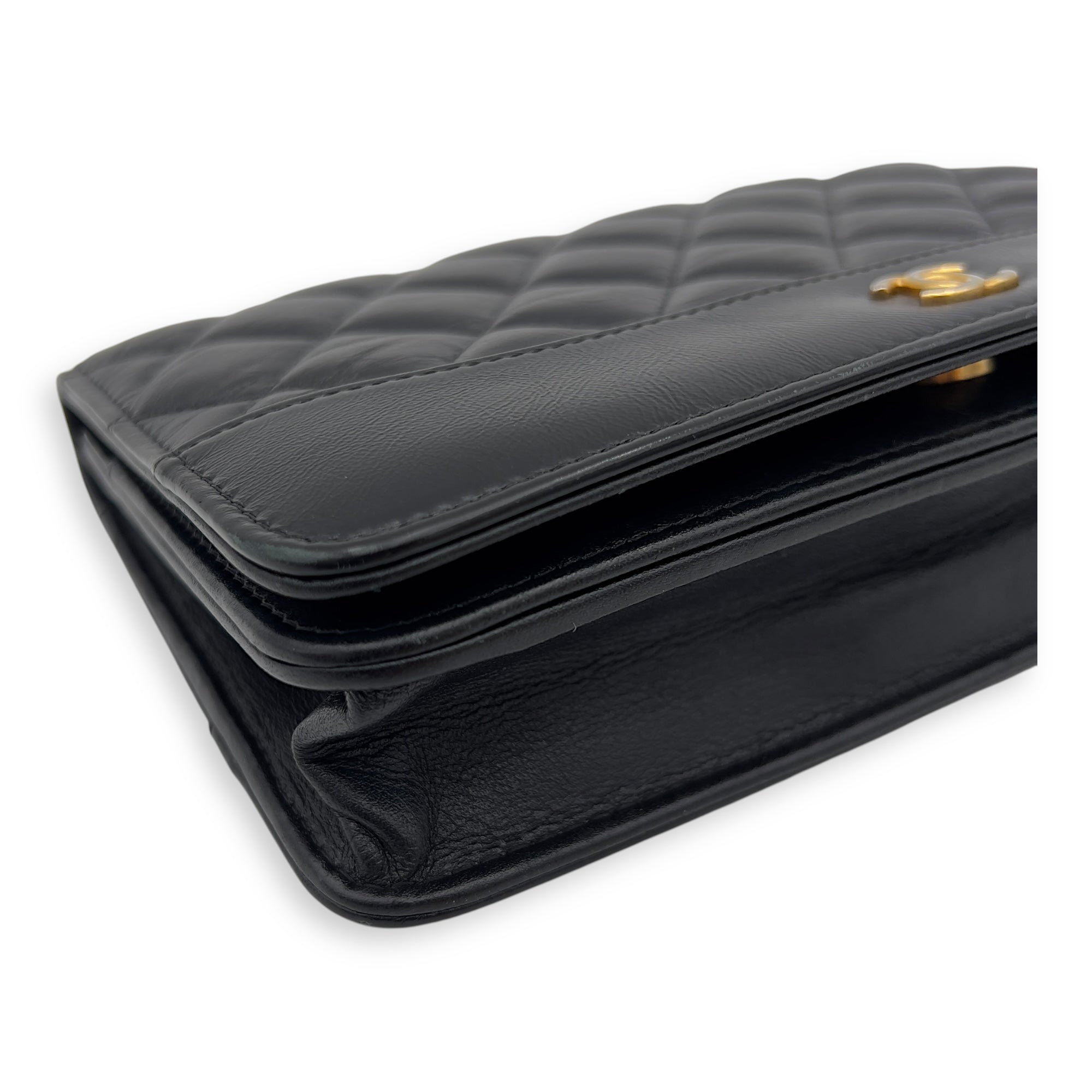 Chanel Gabrielle Wallet On Chain Black in Calfskin, Gold hardware_7