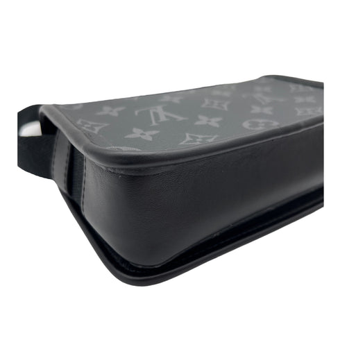 Louis Vuitton Bosphore Wearable wallet Eclipse Crossbody Bag in Monogram Coated Canvas, black hardware_7