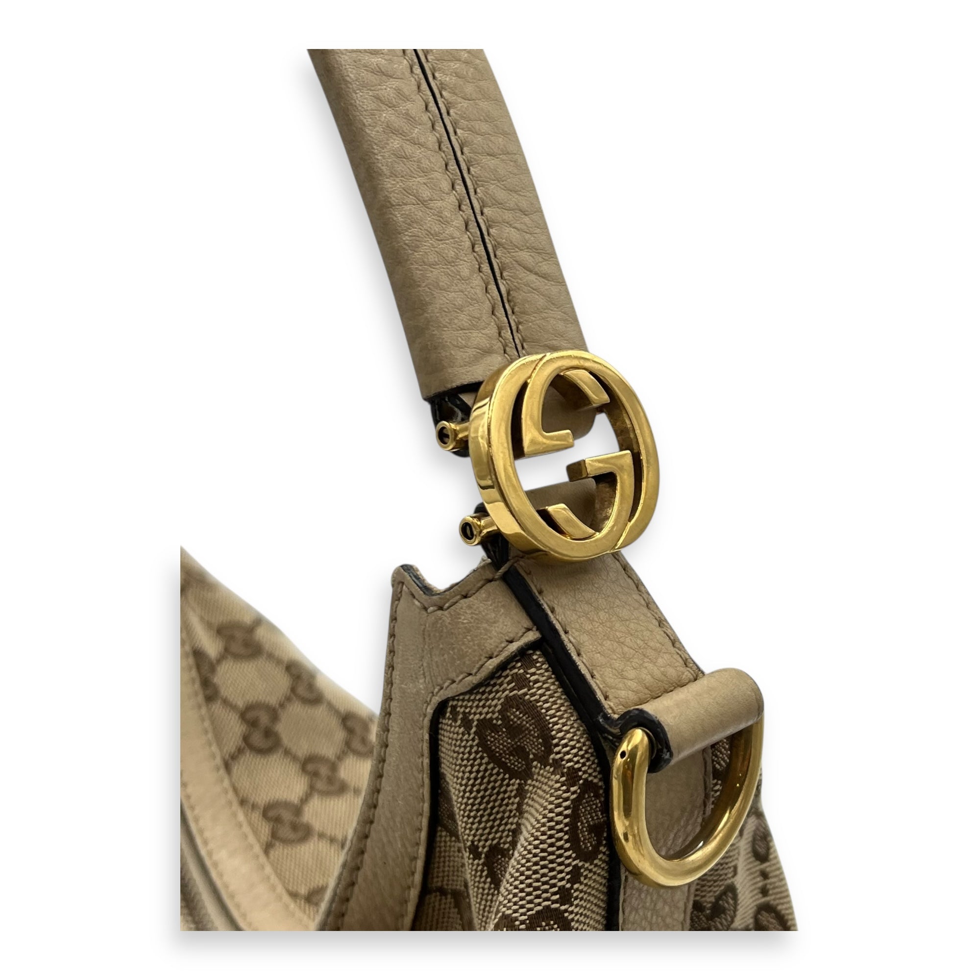Gucci GG Shoulder Bag Beige in Canvas, Gold hardware_7