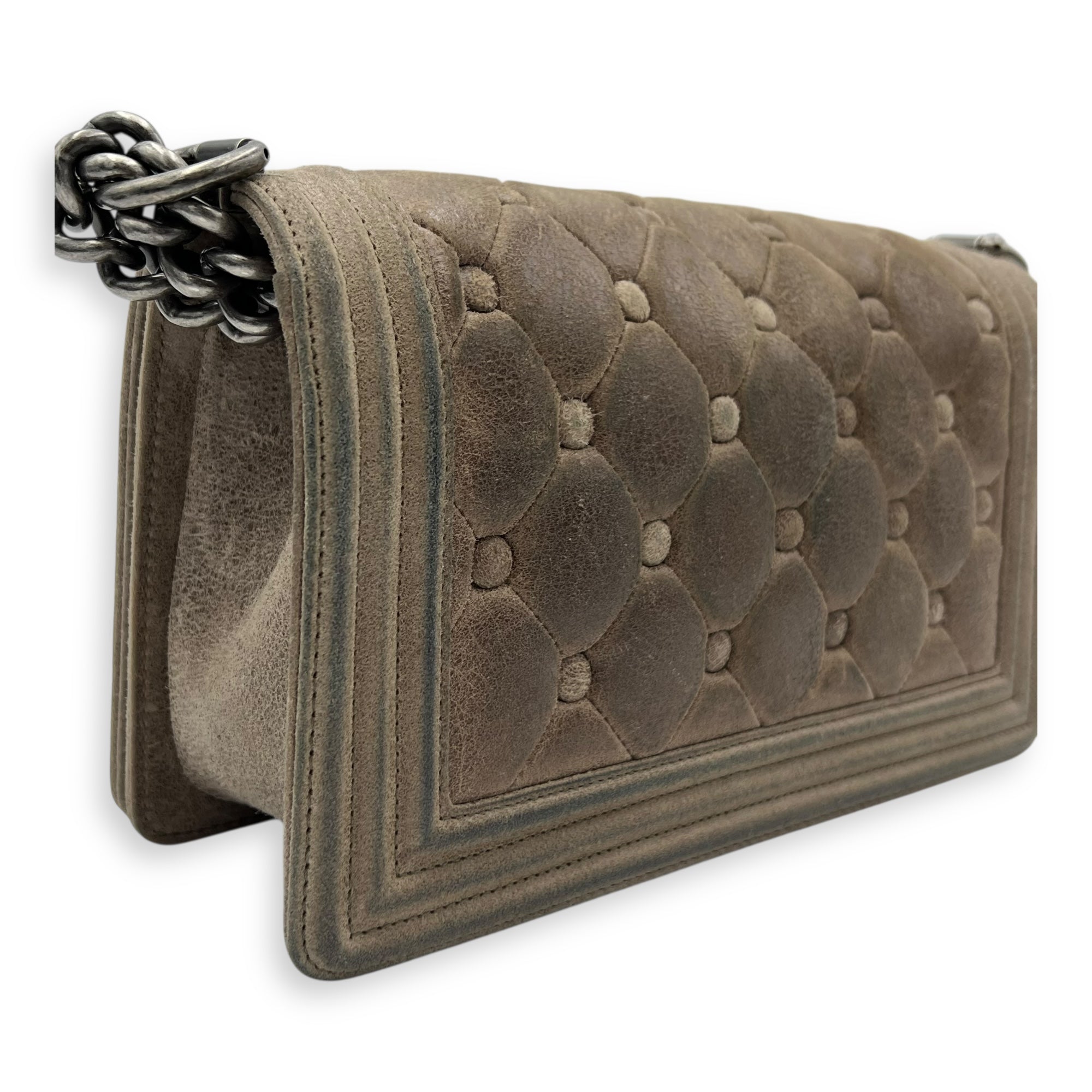 Chanel Boy Shoulder Bag Brown in Suede Leather, Ruthenium hardware_7