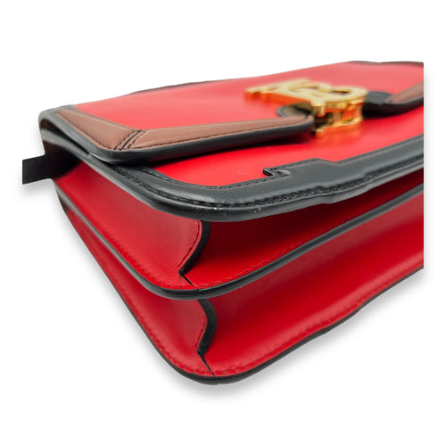 Burberry  TB Red Crossbody Bag in Calfskin, Gold hardware_7