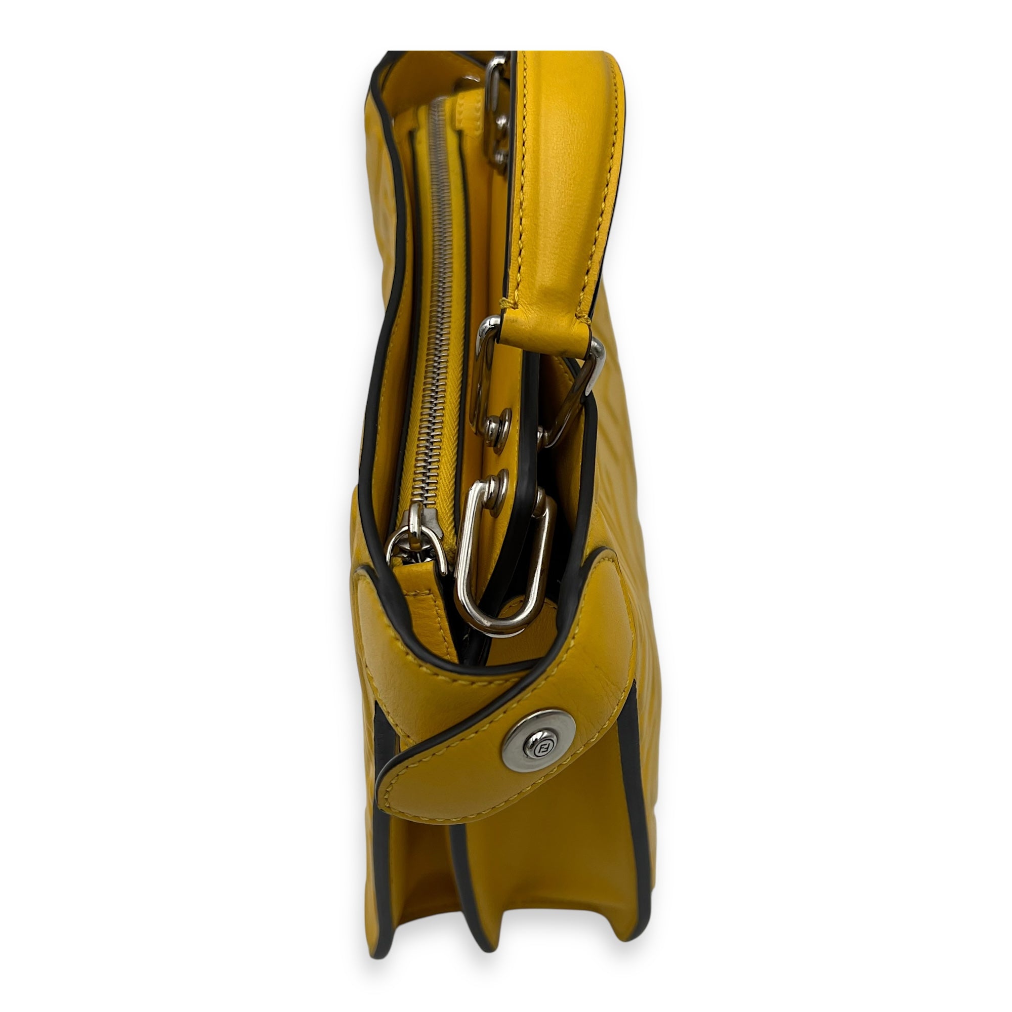 Fendi Peekaboo Top Handle Bag Yellow in Calfskin, Silver hardware_9