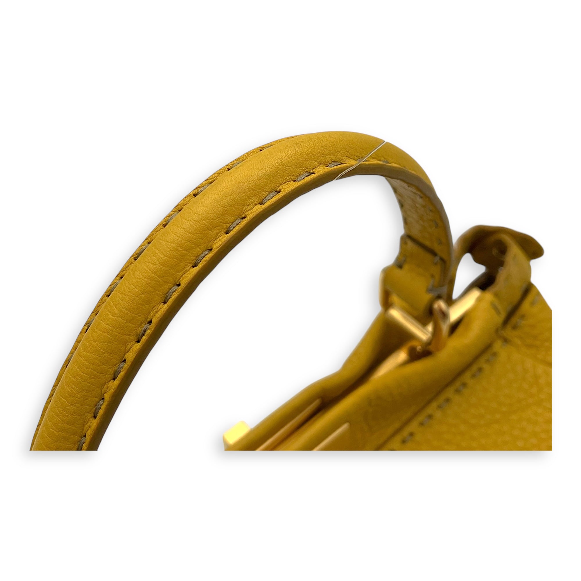 Fendi Peekaboo Top Handle Bag Yellow in Calfskin, Gold hardware_7