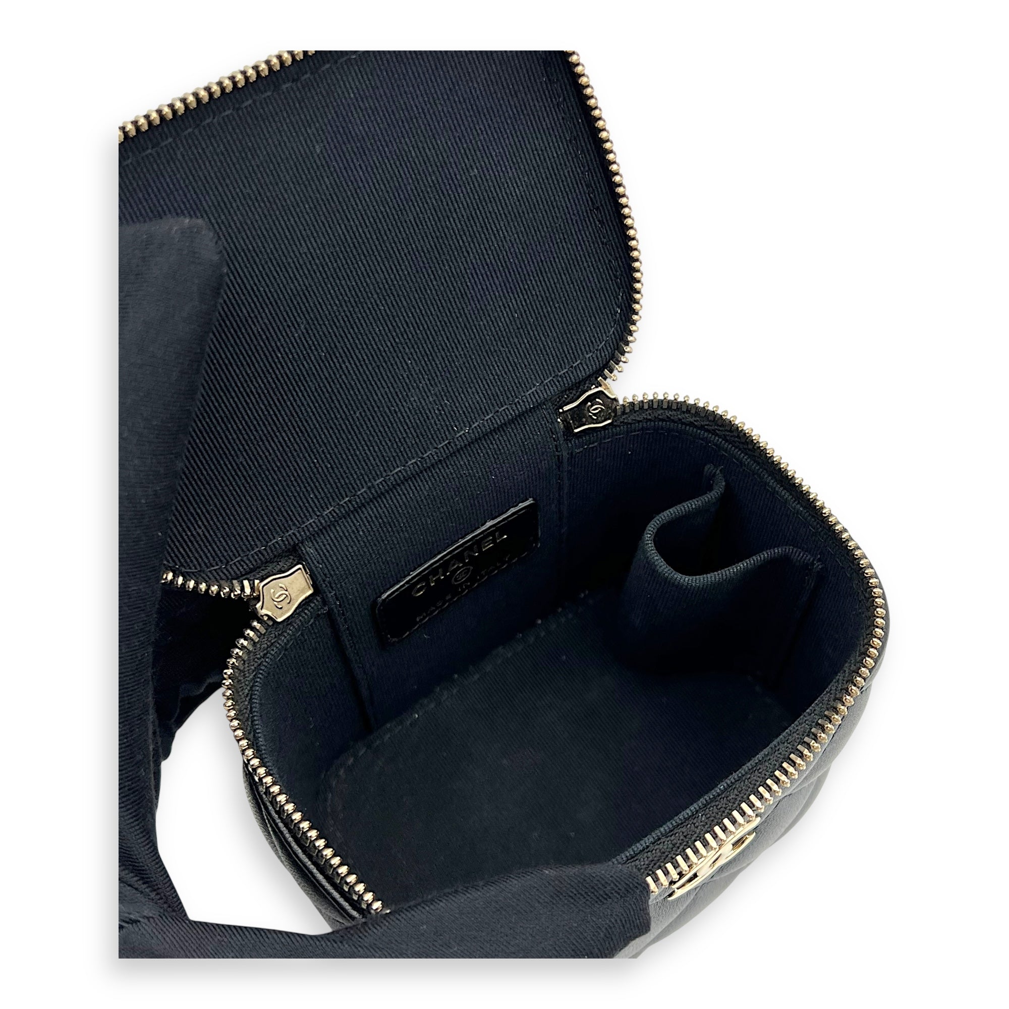 Chanel Vanity Crossbody Bag Black in Lambskin, Gold hardware_7