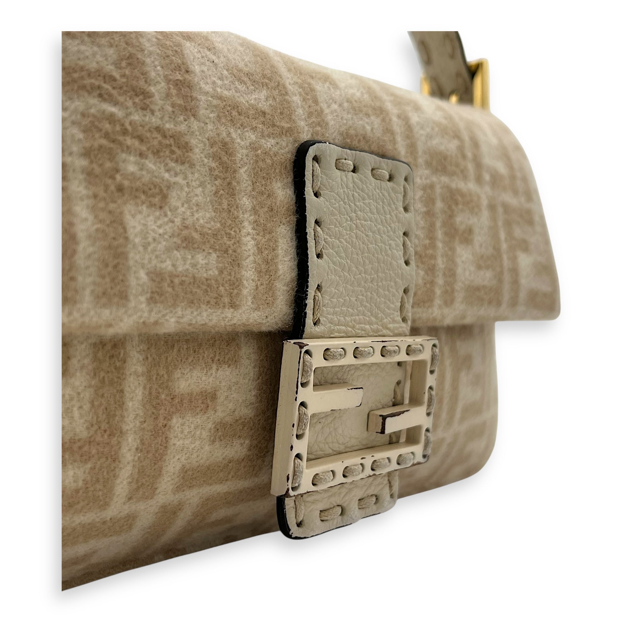 Fendi Seleria baguette Top Handle Bag Small Beige in Fabric, Gold hardware_7