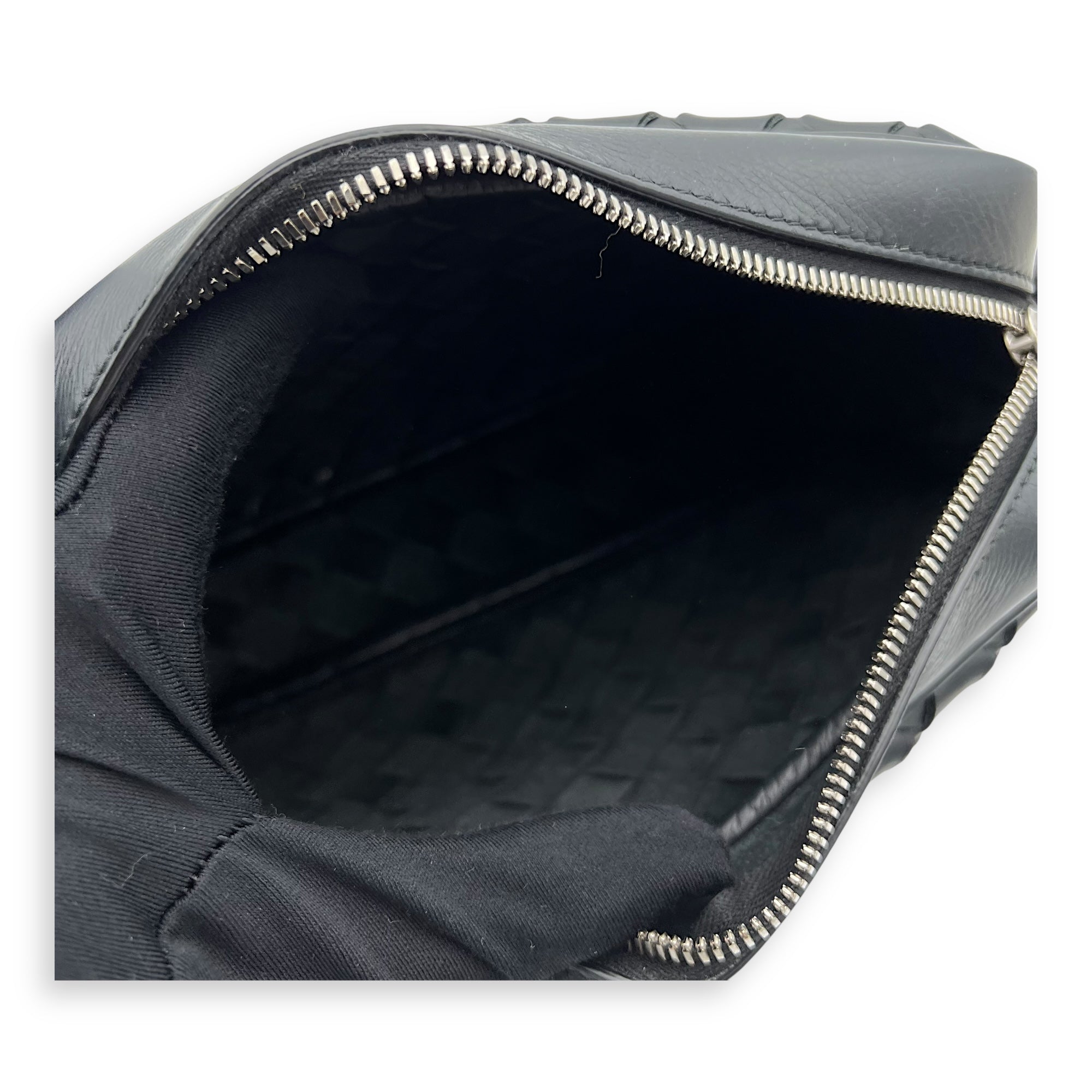 Bottega Veneta Intrecciato Crossbody Bag Black in Calfskin, Ruthenium hardware_7