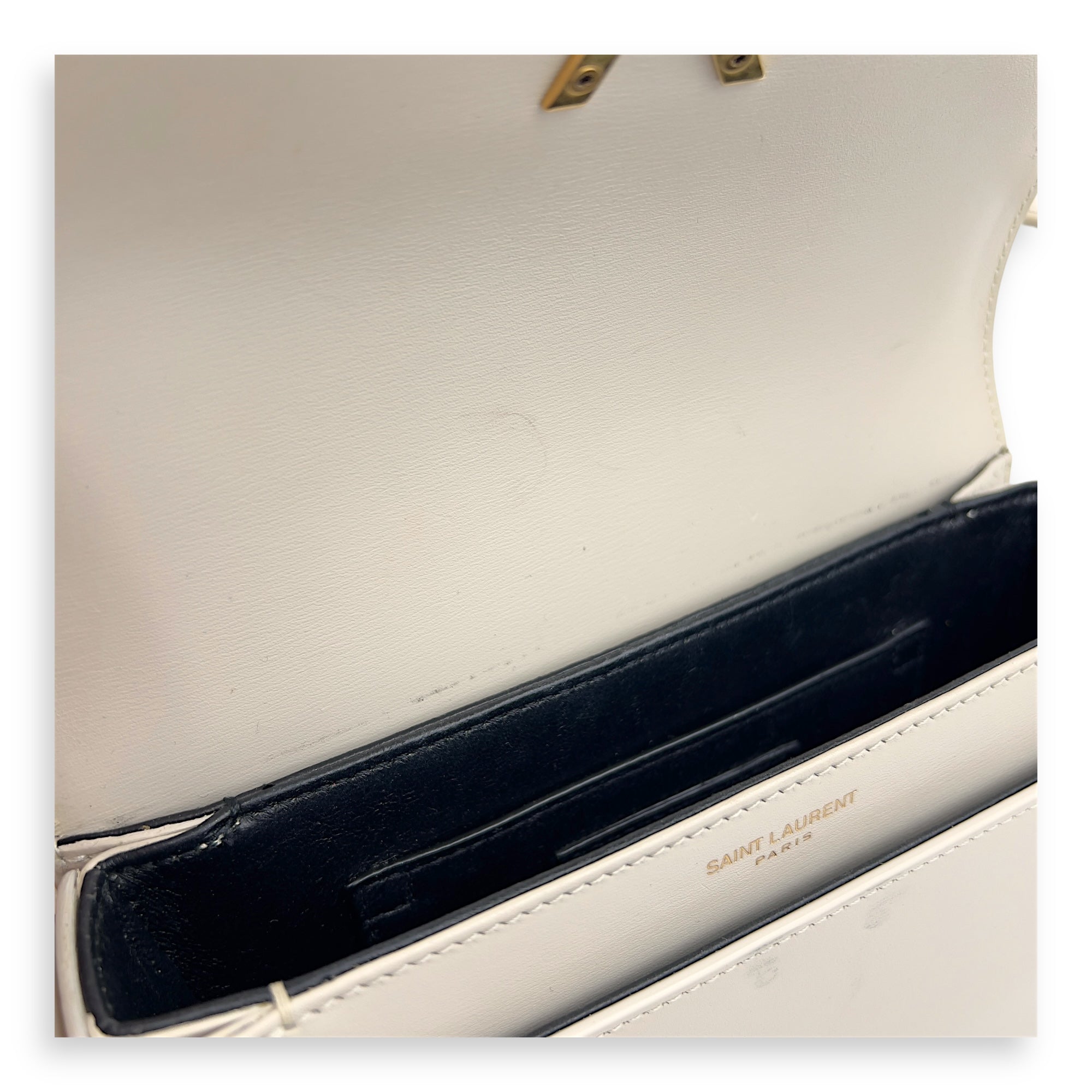 Saint Laurent Solferino Shoulder Bag White in Calfskin, Gold hardware_7
