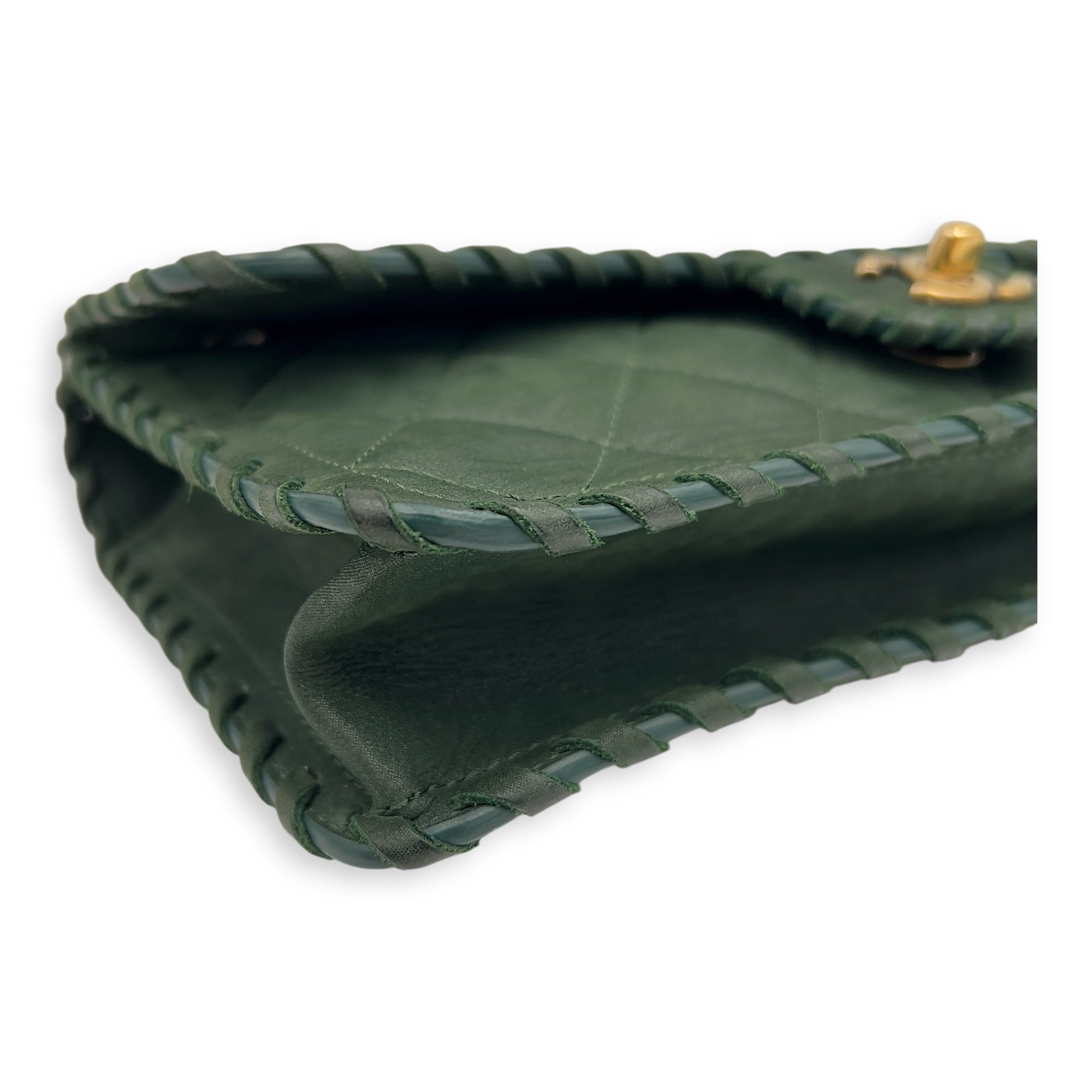 Chanel Happy Stitch Green Shoulder Bag in Calfskin, Gold hardware_9